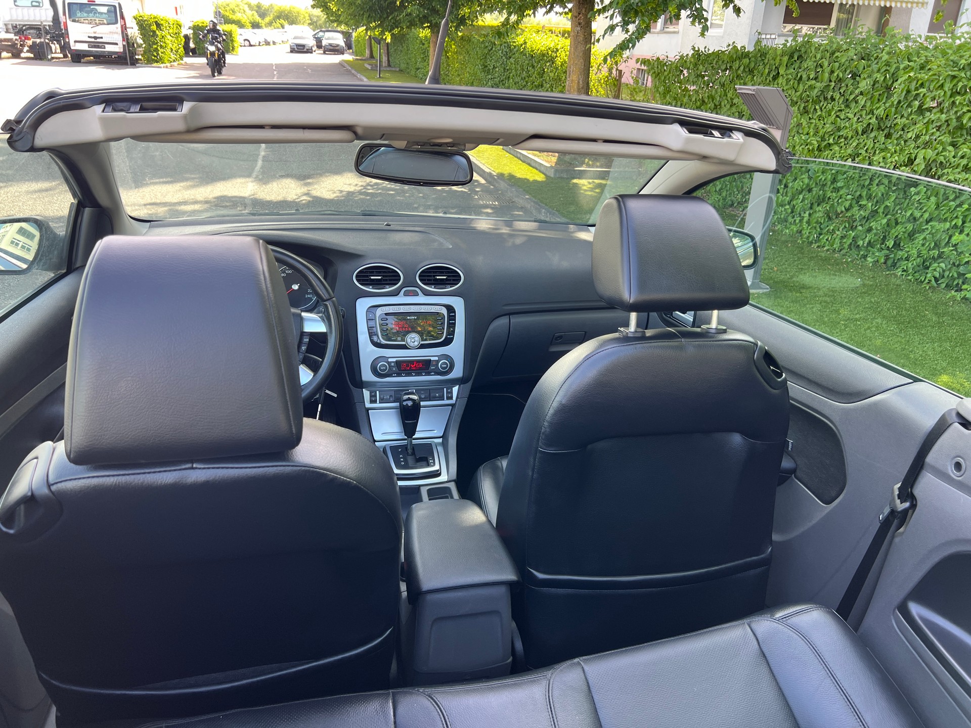 FORD Focus CC 2.0i Carving Automatic-image-15