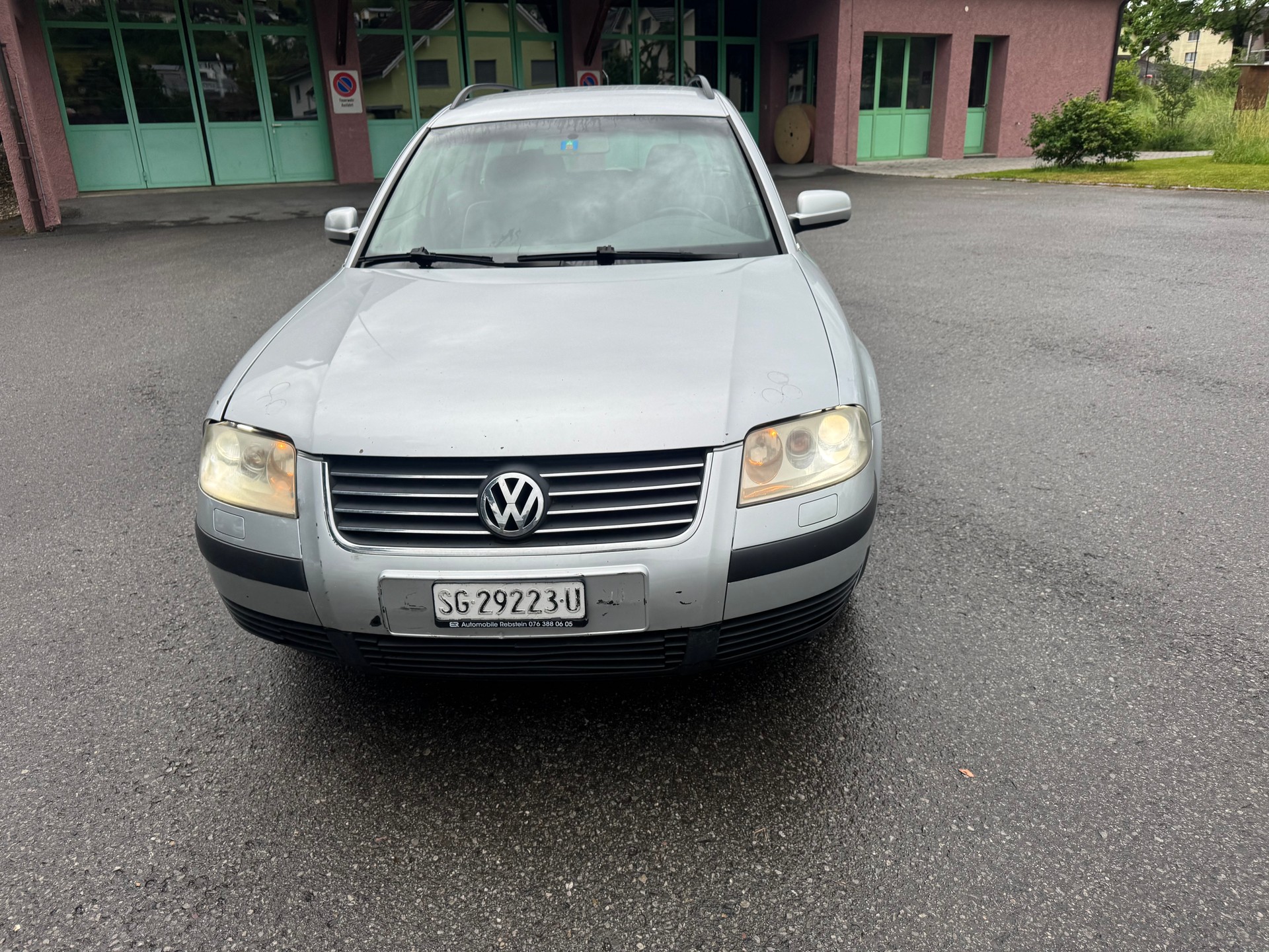 VW Passat Variant 1.9 TDI-image-6
