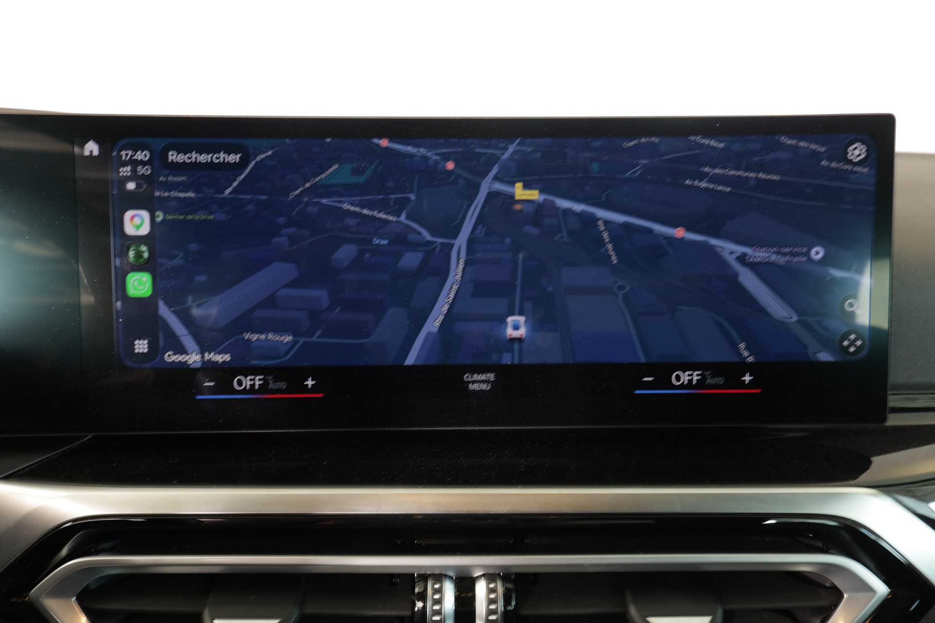 BMW M240i xDrive M Sport Pro Steptronic-image-21