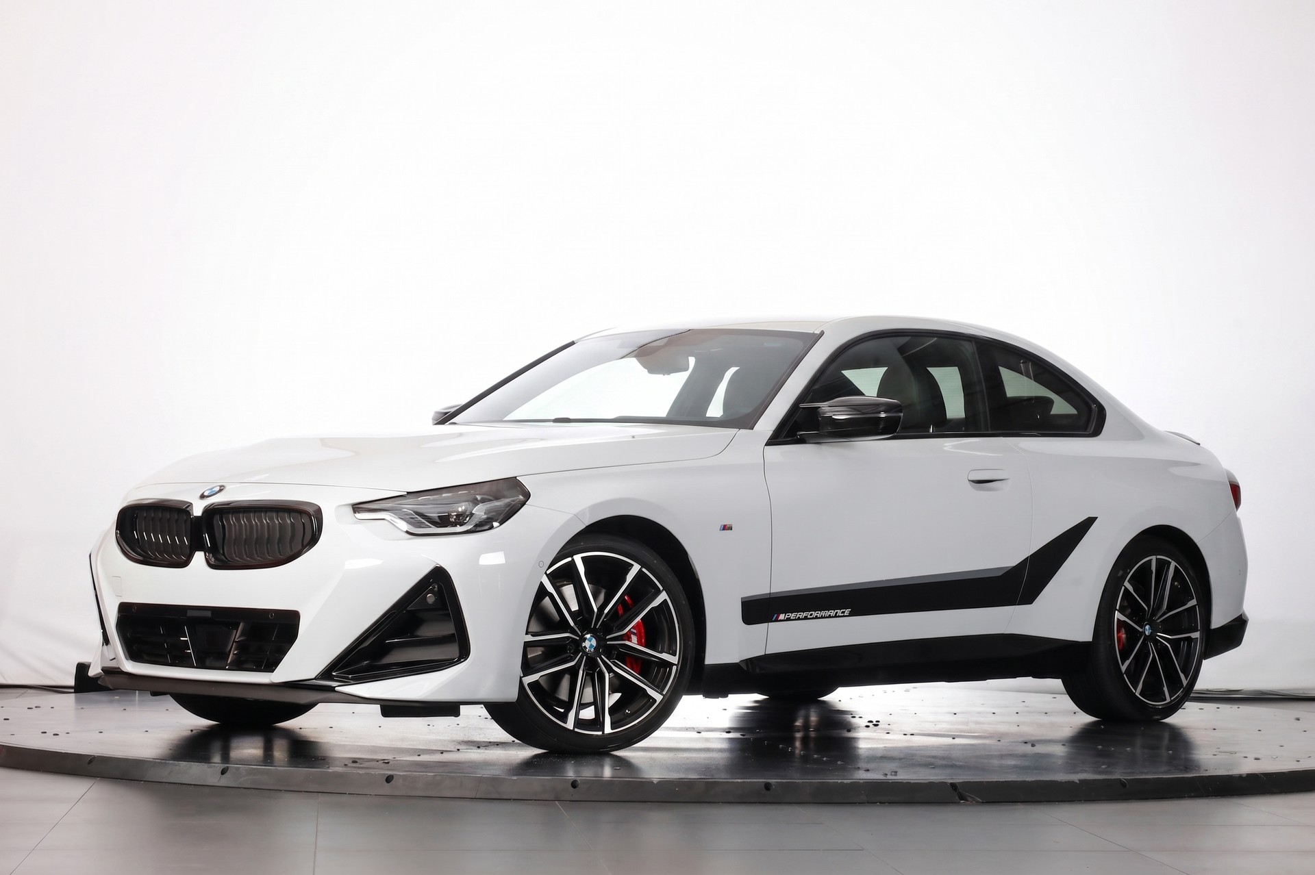 BMW M240i xDrive M Sport Pro Steptronic-image-5