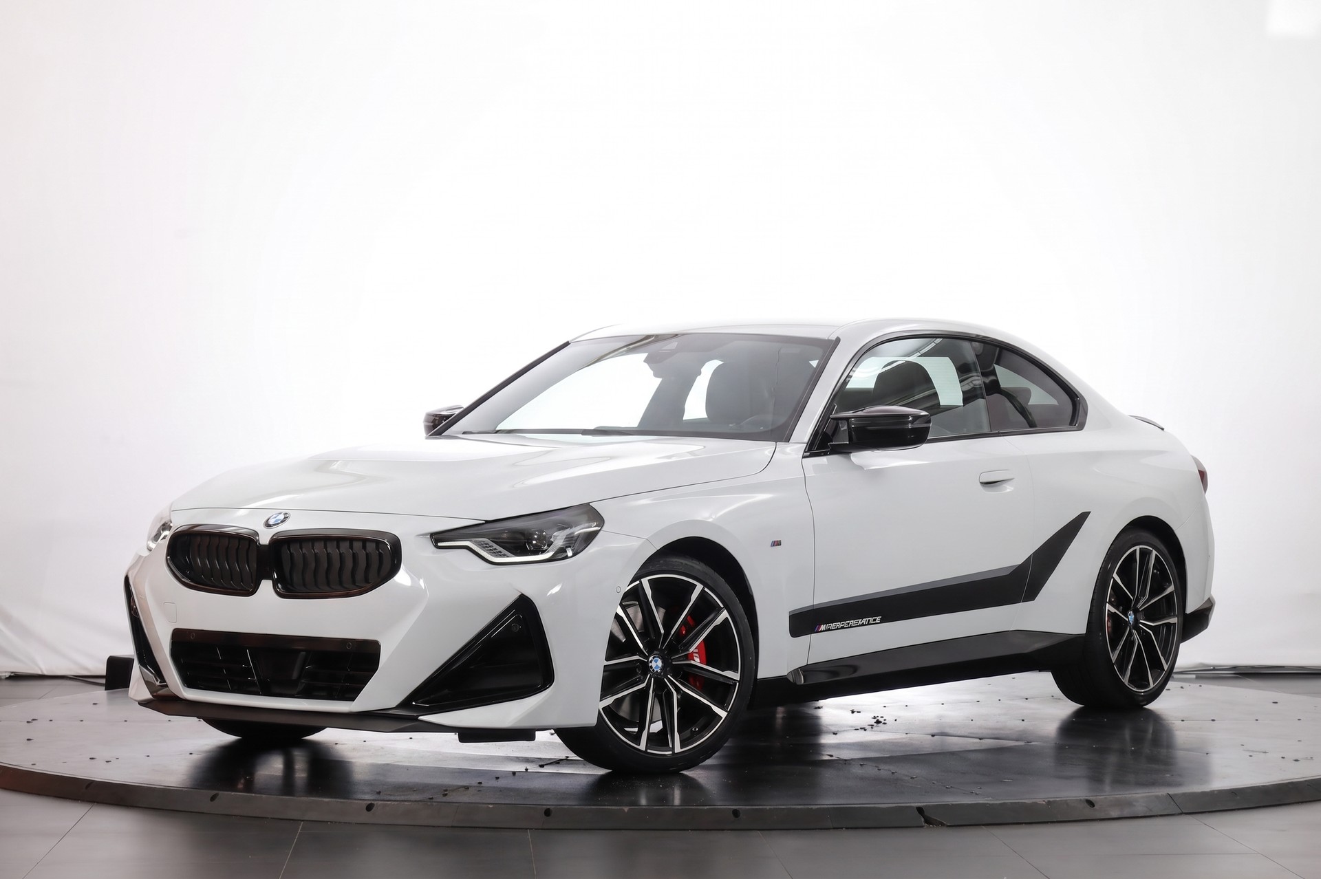 BMW M240i xDrive M Sport Pro Steptronic-image-4