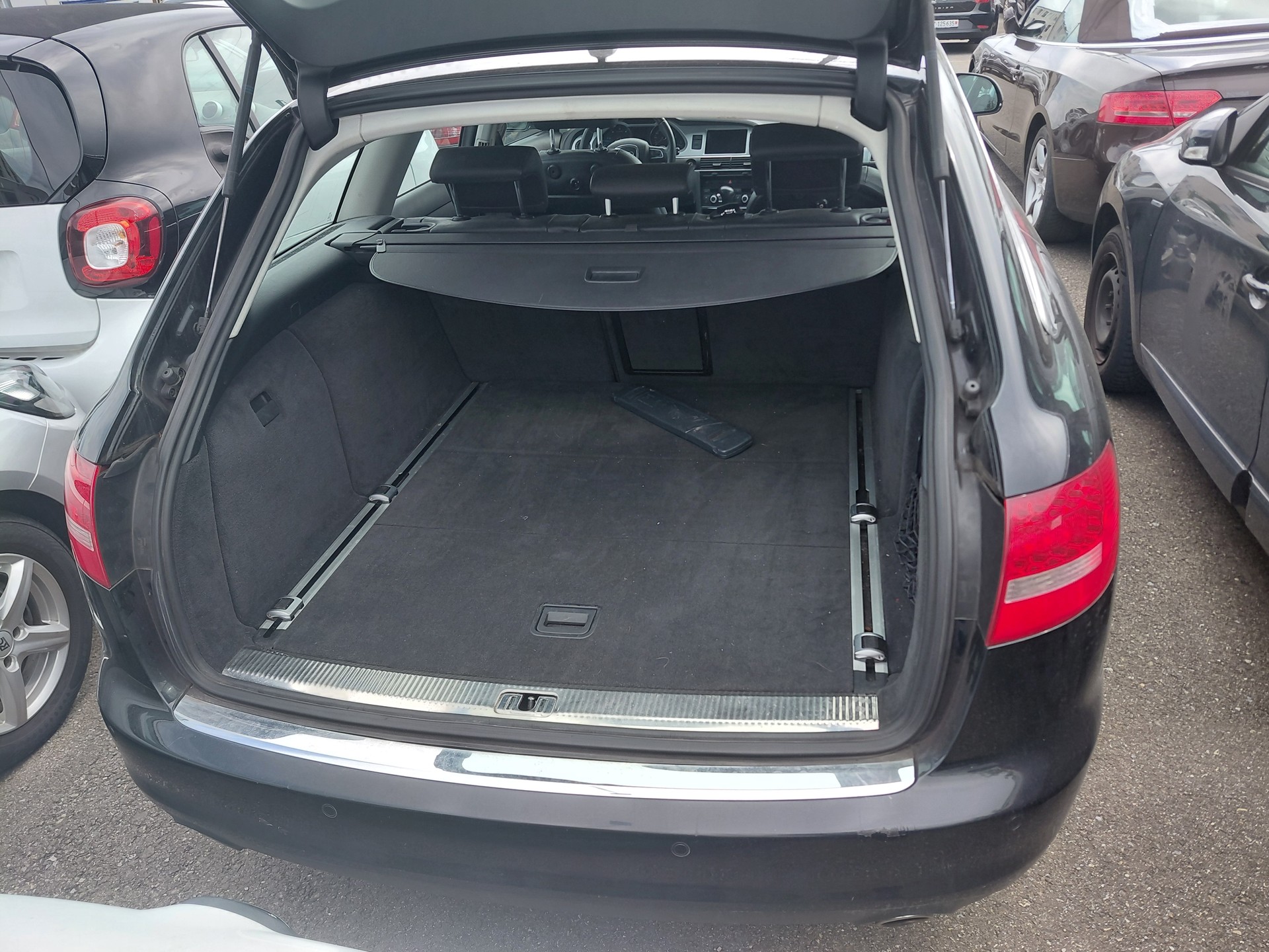 AUDI A6 Avant 3.0 V6 TDI quattro-image-5