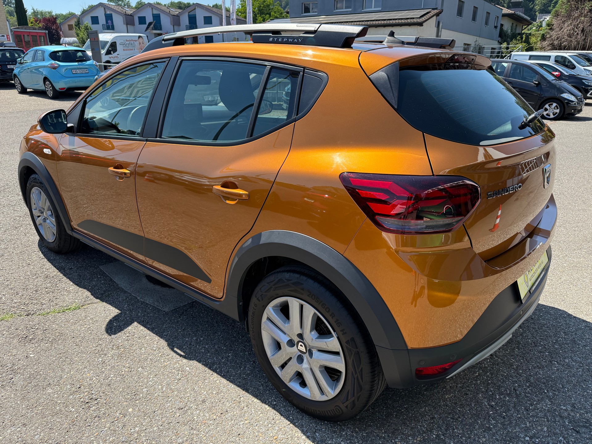 DACIA Sandero Stepway TCe 90 Comfort-showroom-element-3