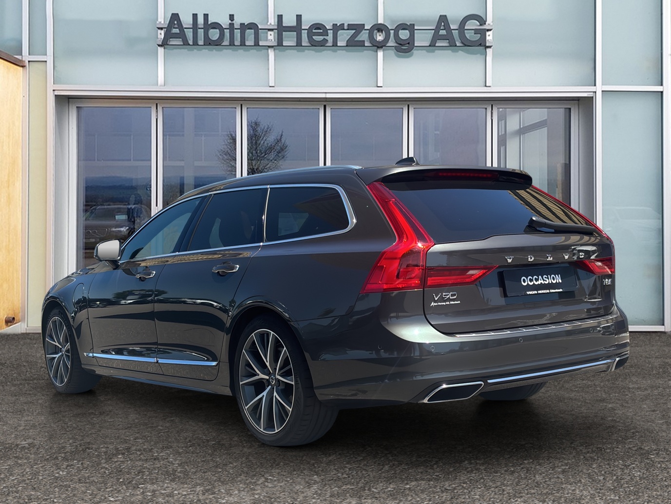VOLVO V90 2.0 T8 TE Inscription AWD-showroom-element-2