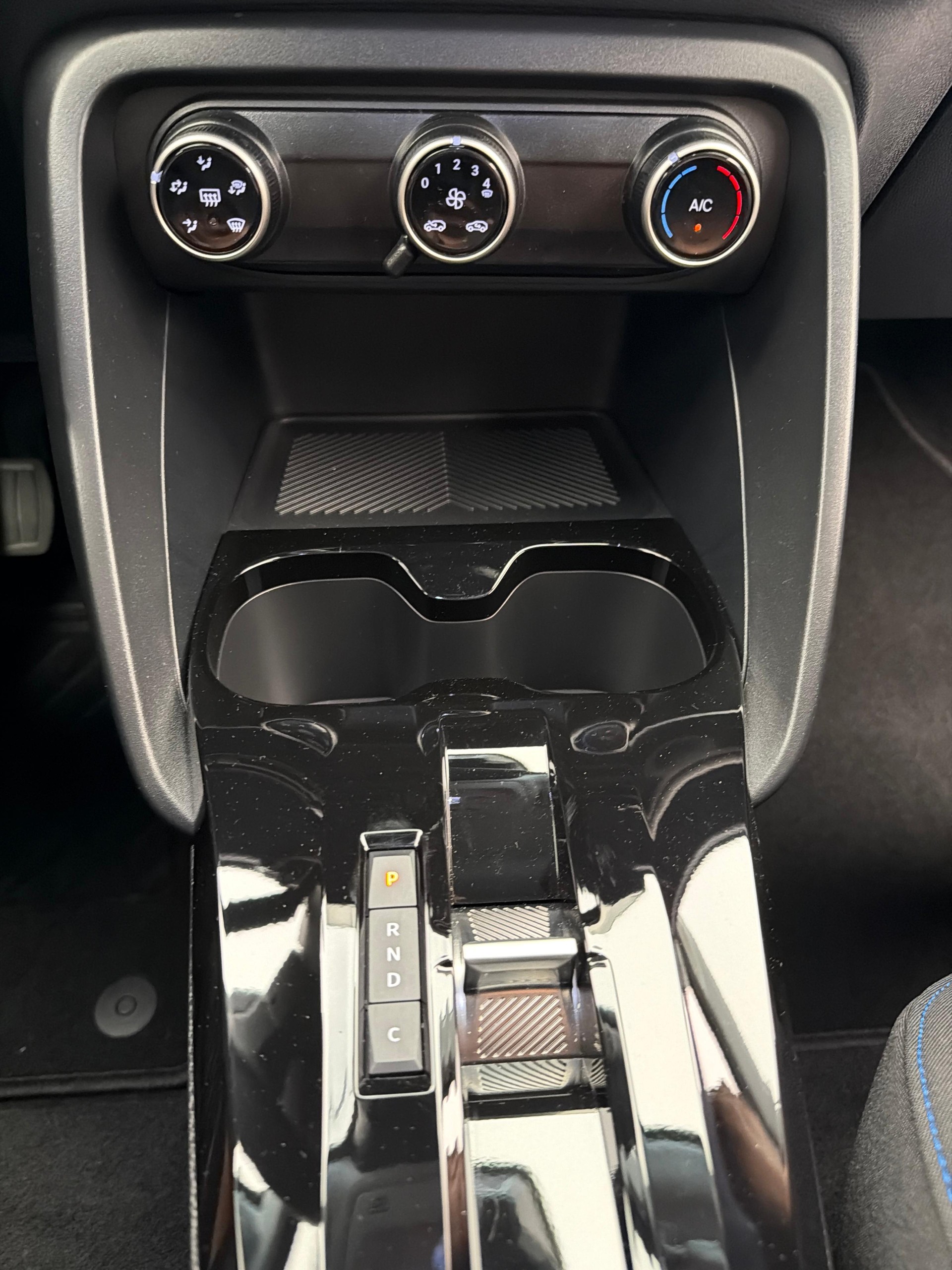 CITROEN e-C3 long range Tonic-image-15