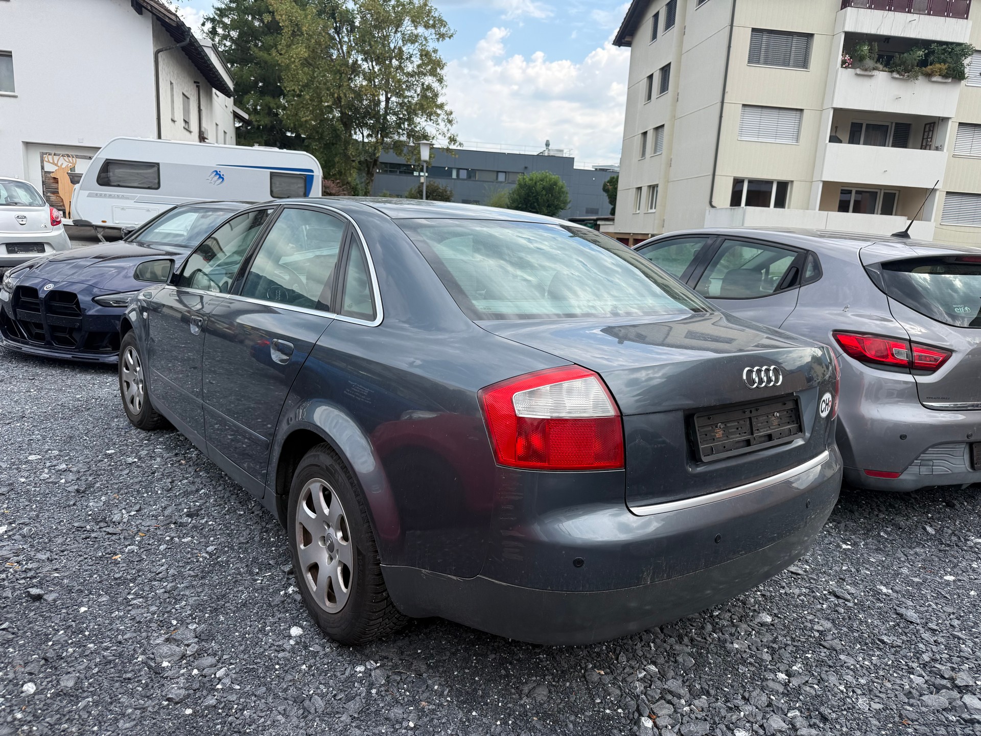 AUDI A4 1.9 TDI-image-2