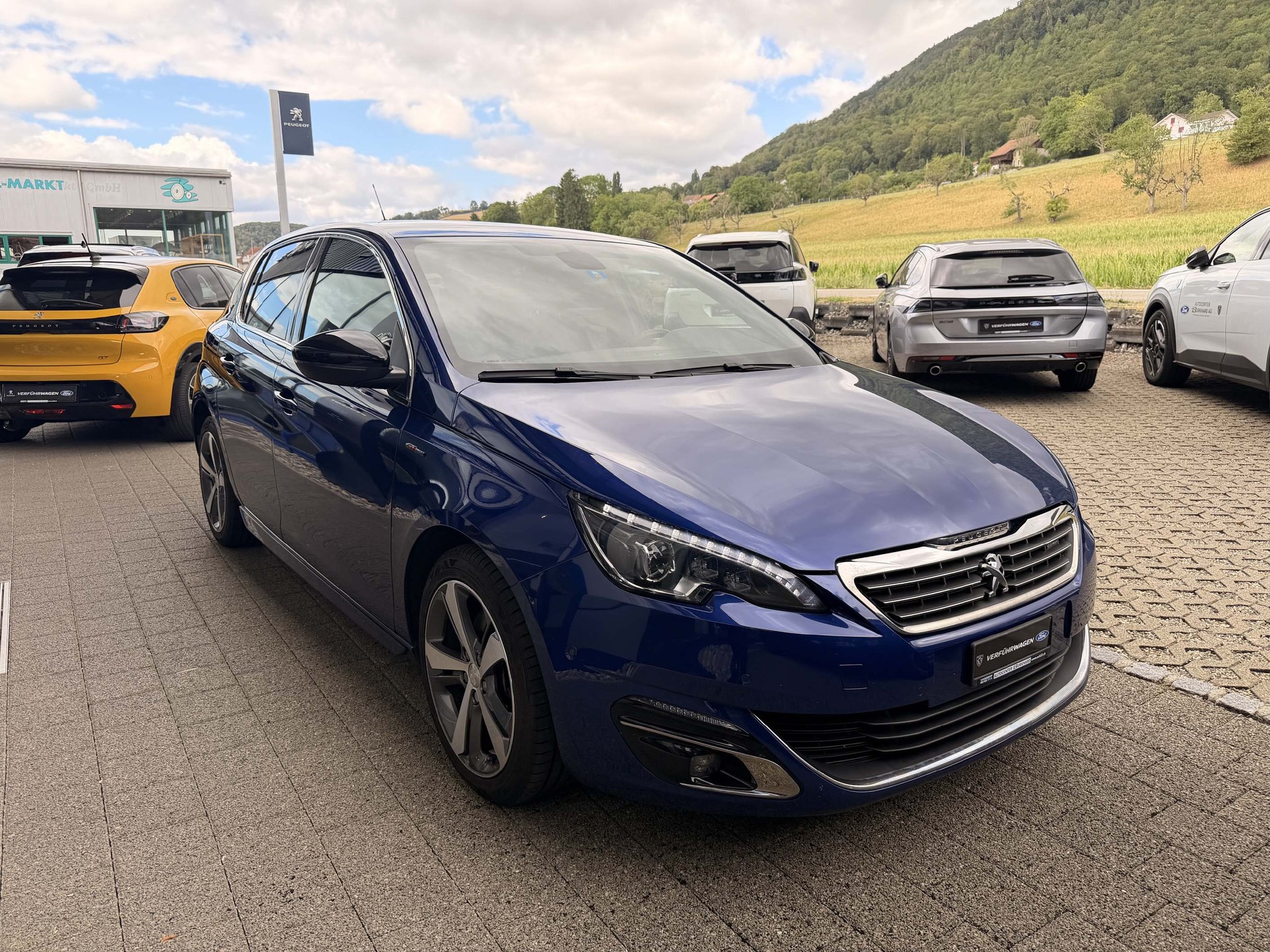 PEUGEOT 308 2.0 BlueHDi GT *Zahnriemen ersetzt*-image-4
