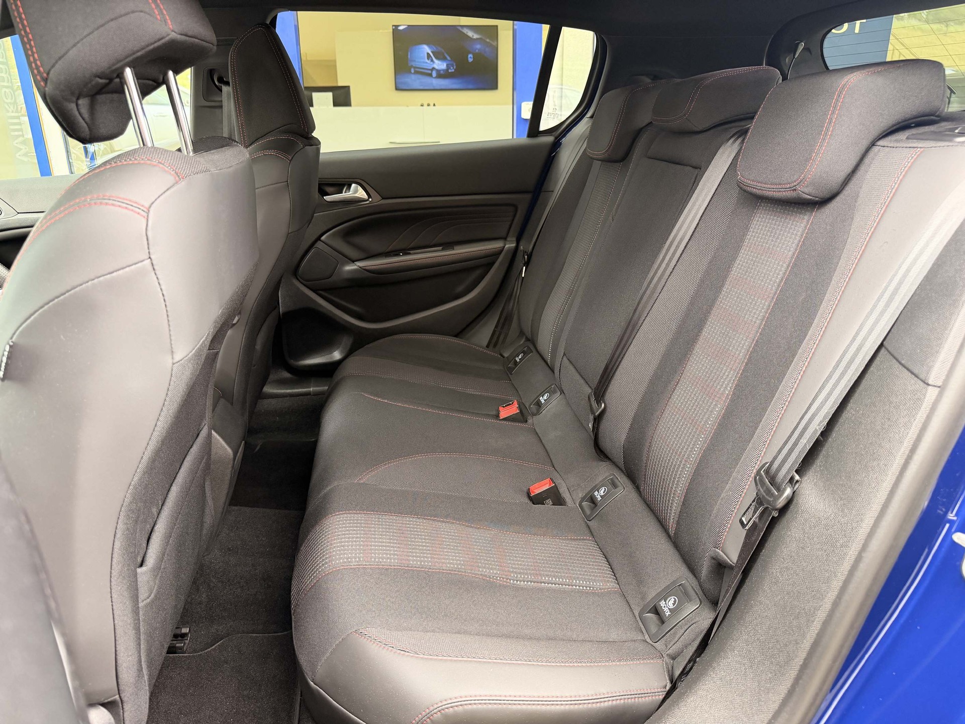 PEUGEOT 308 2.0 BlueHDi GT *Zahnriemen ersetzt*-image-9