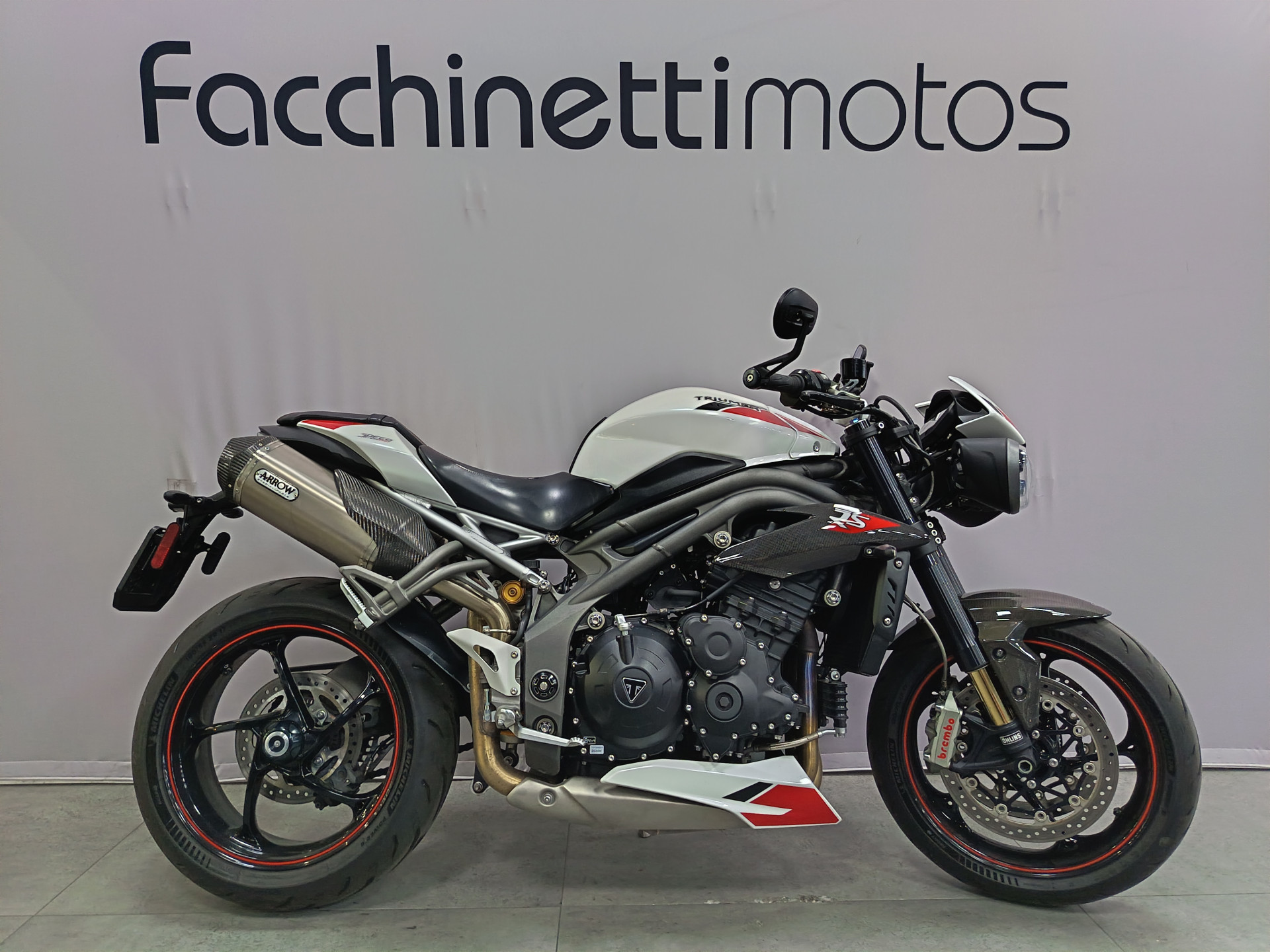 TRIUMPH Speed Triple 1050 RS