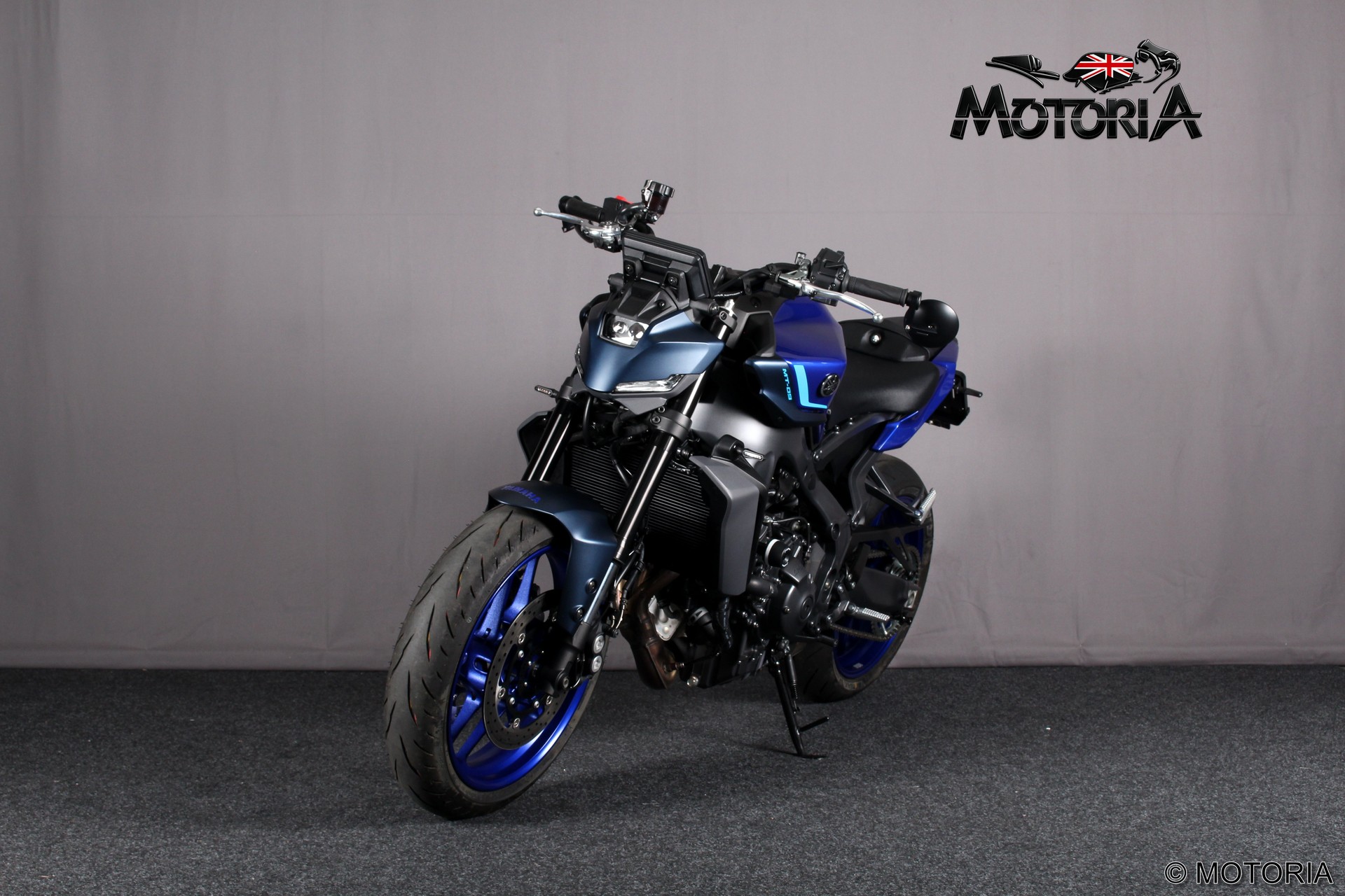 YAMAHA MT-09 (35kW)-image-1