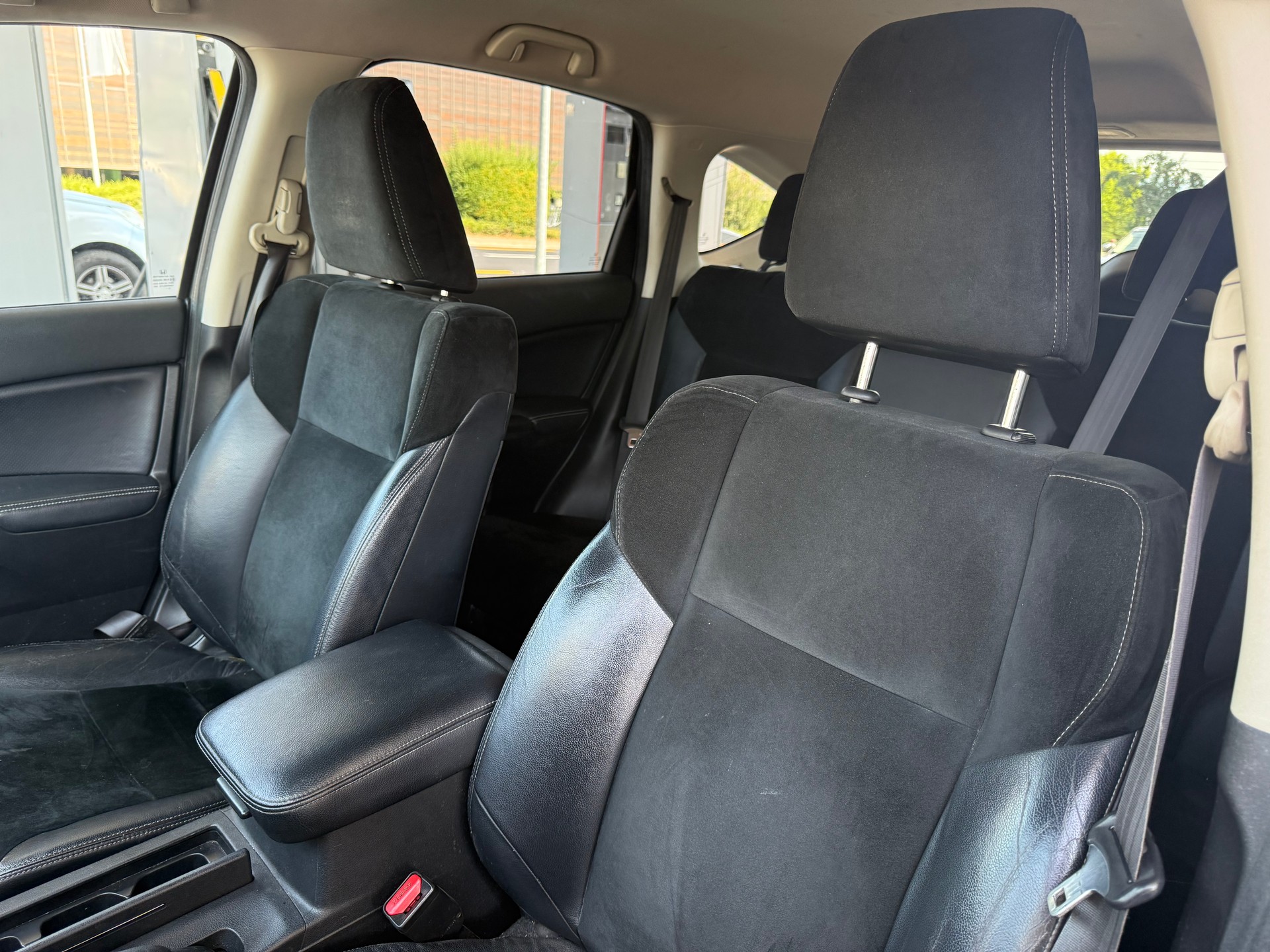 HONDA CR-V 2.2 i-DTEC Elegance 4WD Automatic-image-11