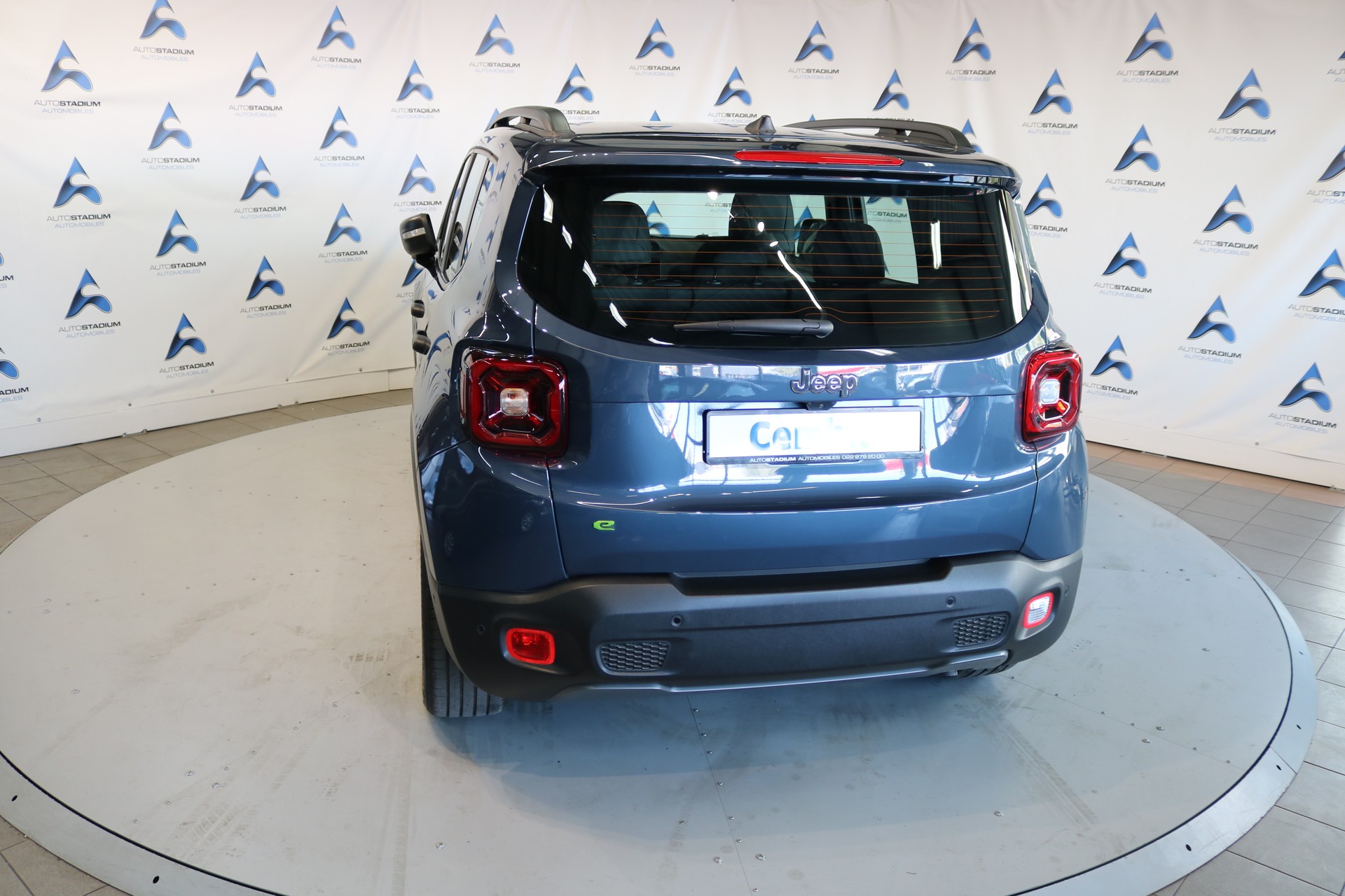 JEEP Renegade 1.5 MHEV Summit Sky-image-22