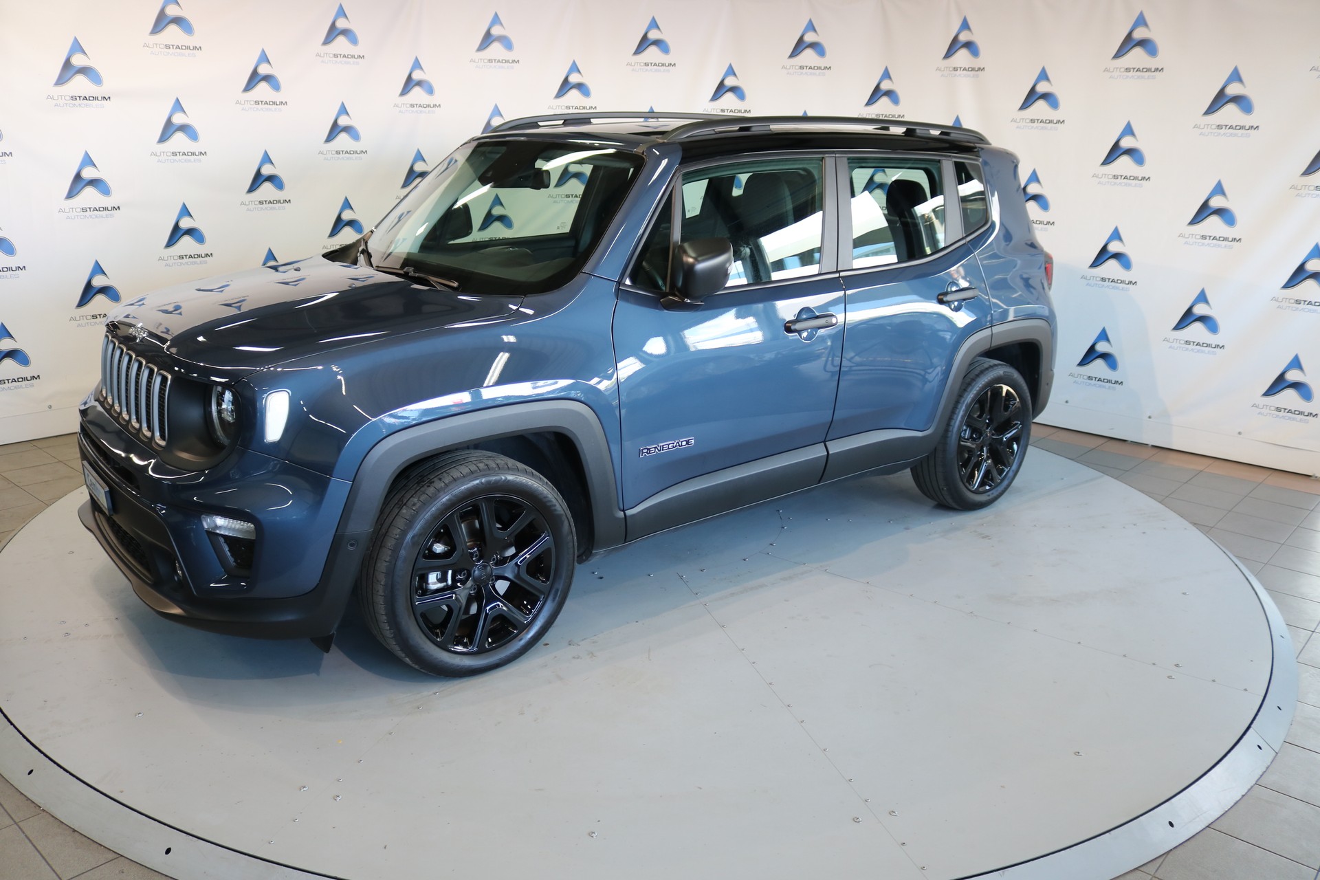 JEEP Renegade 1.5 MHEV Summit Sky-image-14