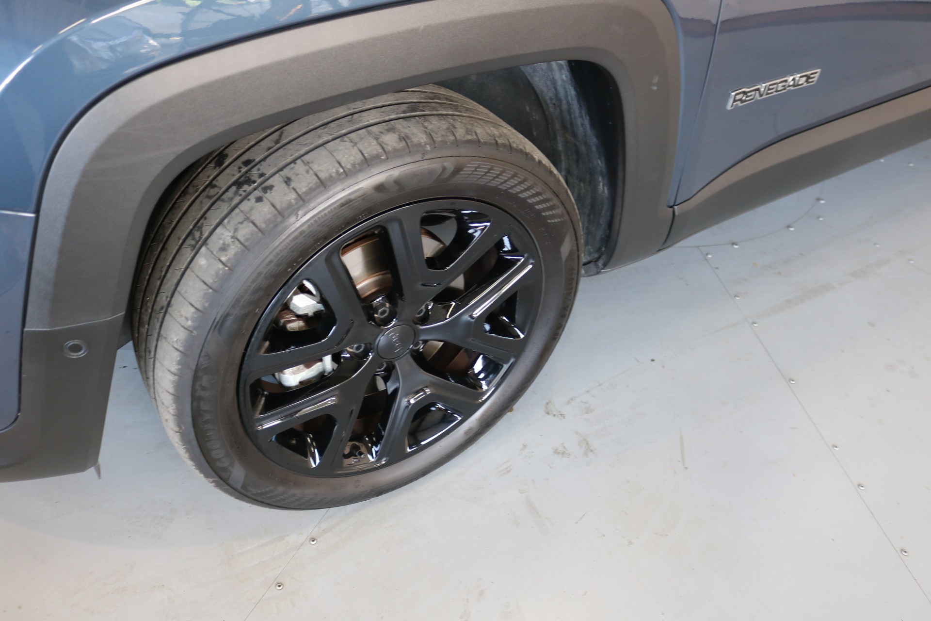 JEEP Renegade 1.5 MHEV Summit Sky-image-35