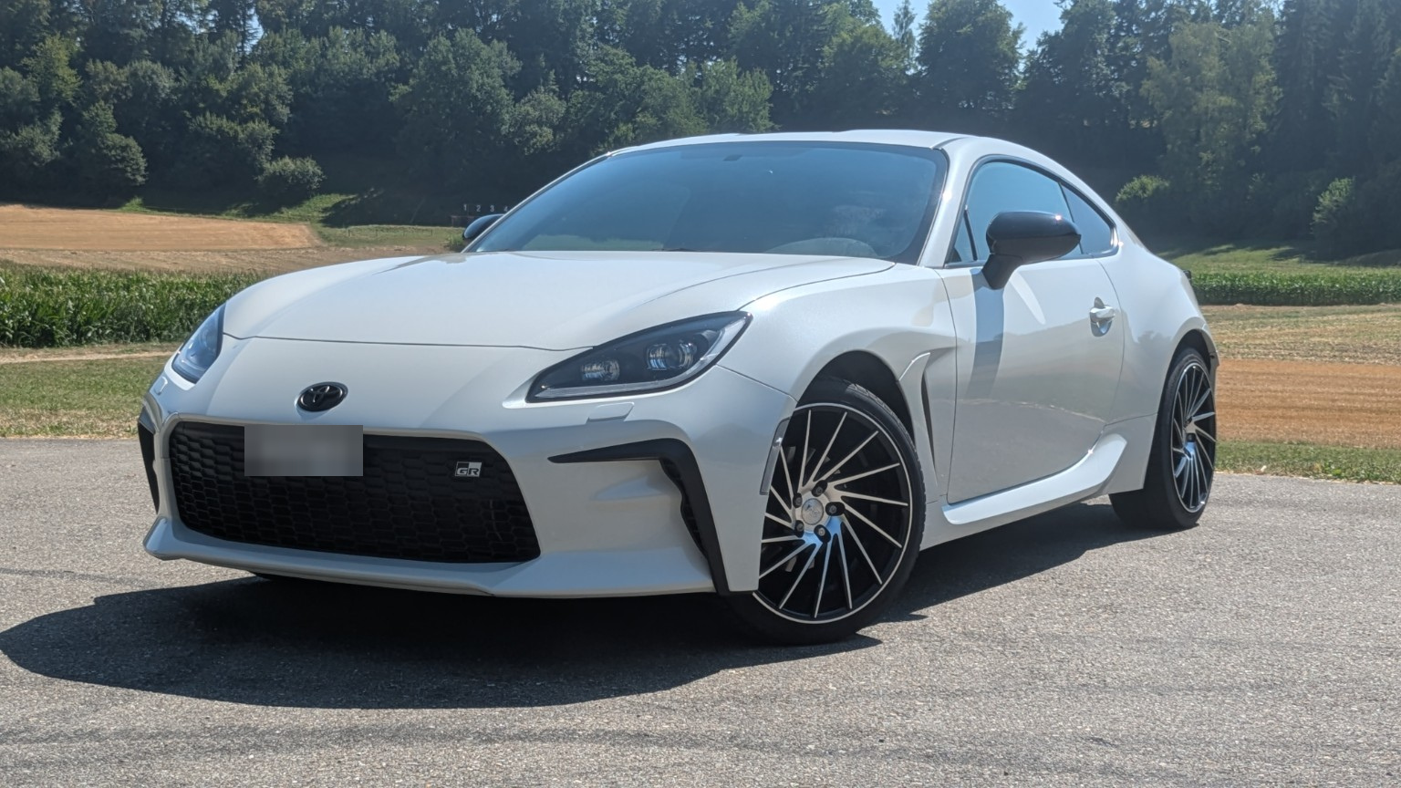 TOYOTA 2.4 Sport+