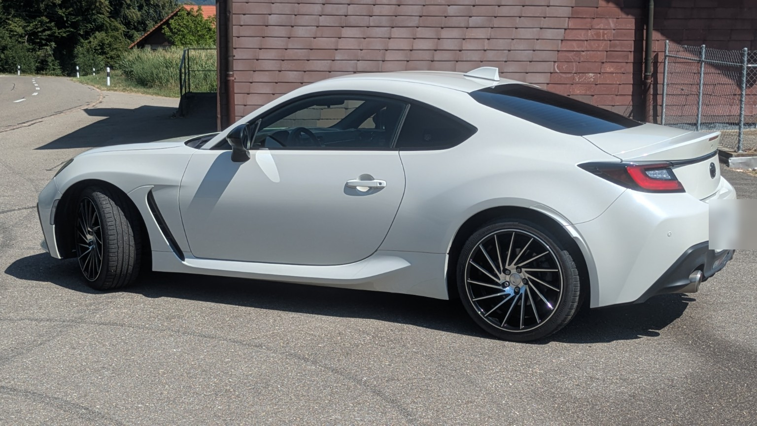 TOYOTA 2.4 Sport+-image-1
