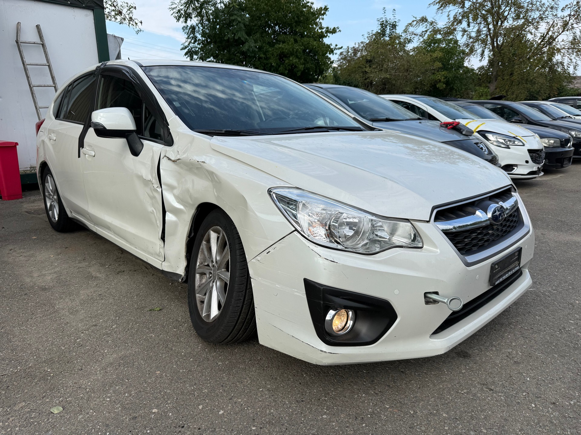 SUBARU Impreza 1.6 Swiss two CVT