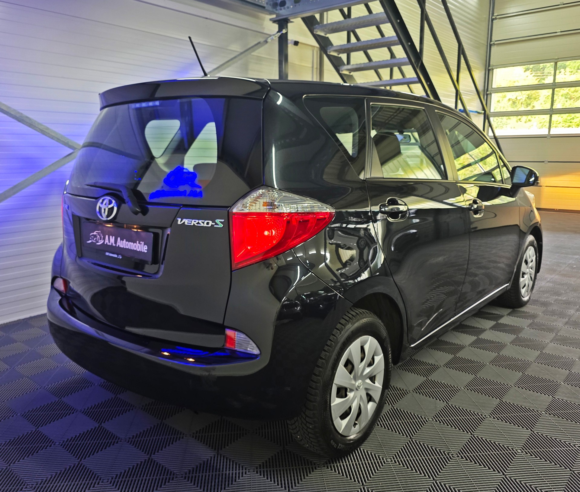 TOYOTA Verso-S 1.33 Linea Terra-image-4