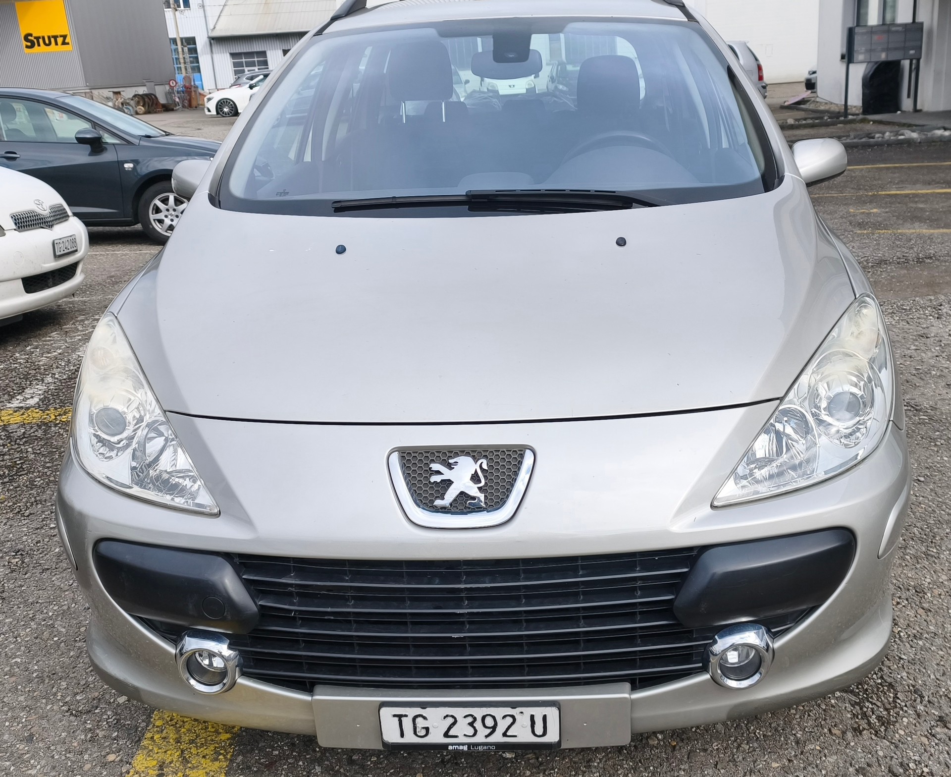 PEUGEOT 307 SW 2.0 HDI Black&Silver Edition