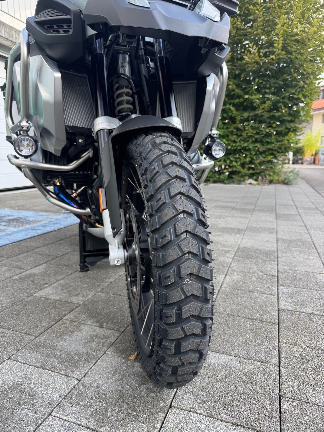 BMW Legendary Edition Adventure-image-4