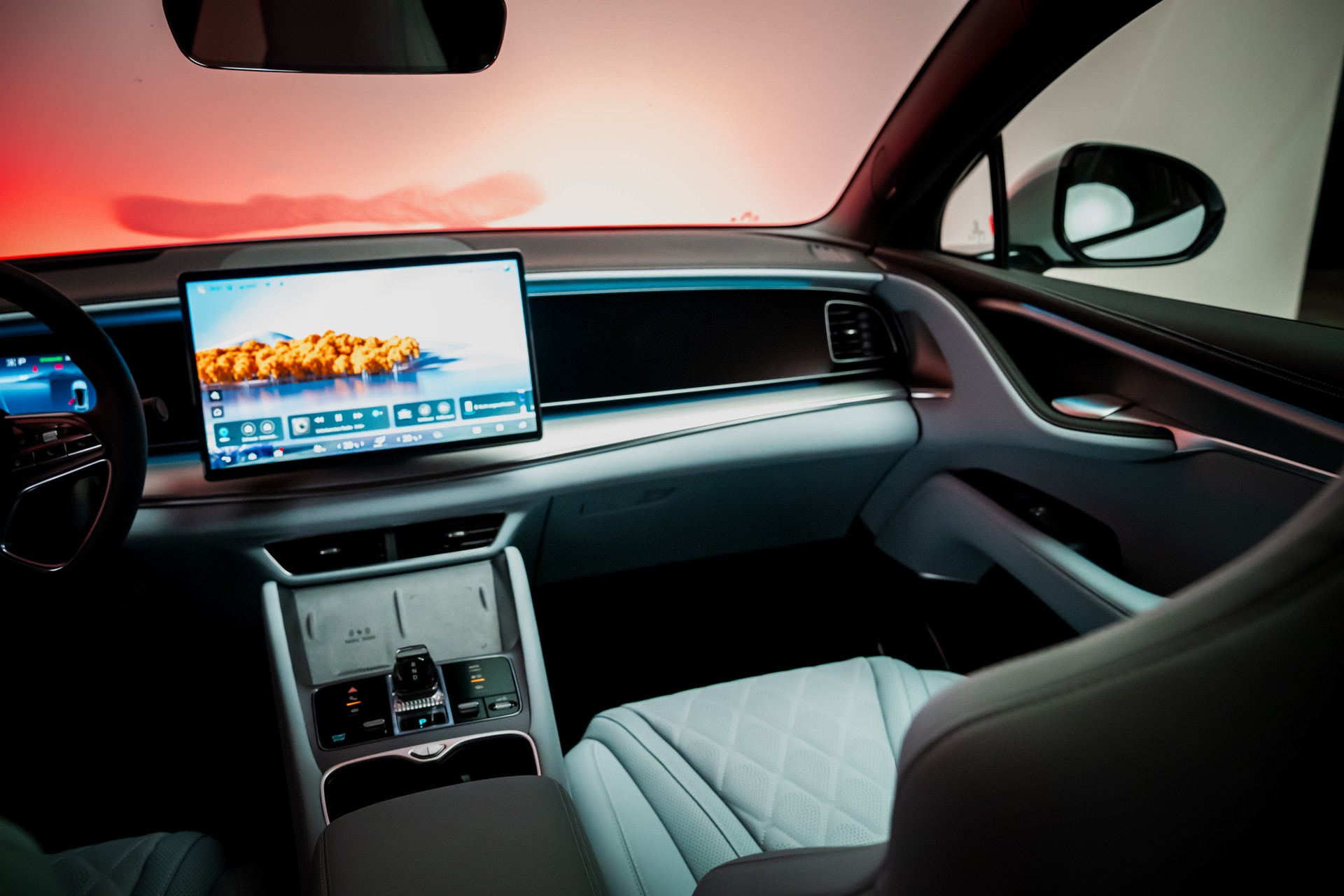 BYD Sealion 7 91,3 kWh Excellence AWD / Panoramadach / Head-Up Display / Sitzheizung & Lüftung-image-21
