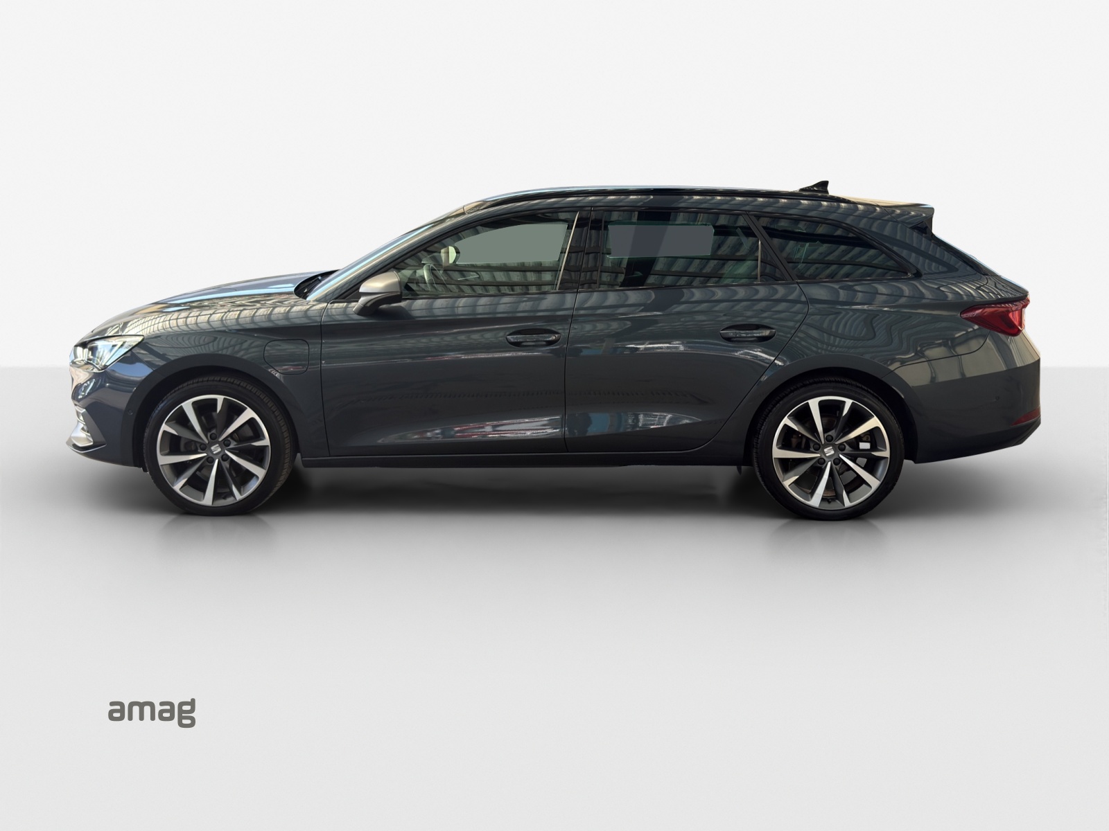SEAT Leon ST 1.4 eHybrid pHEV DSG FR-showroom-element-1