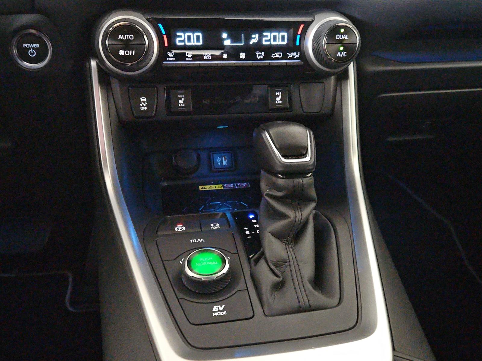 TOYOTA RAV4 2.5 HEV Style-image-19