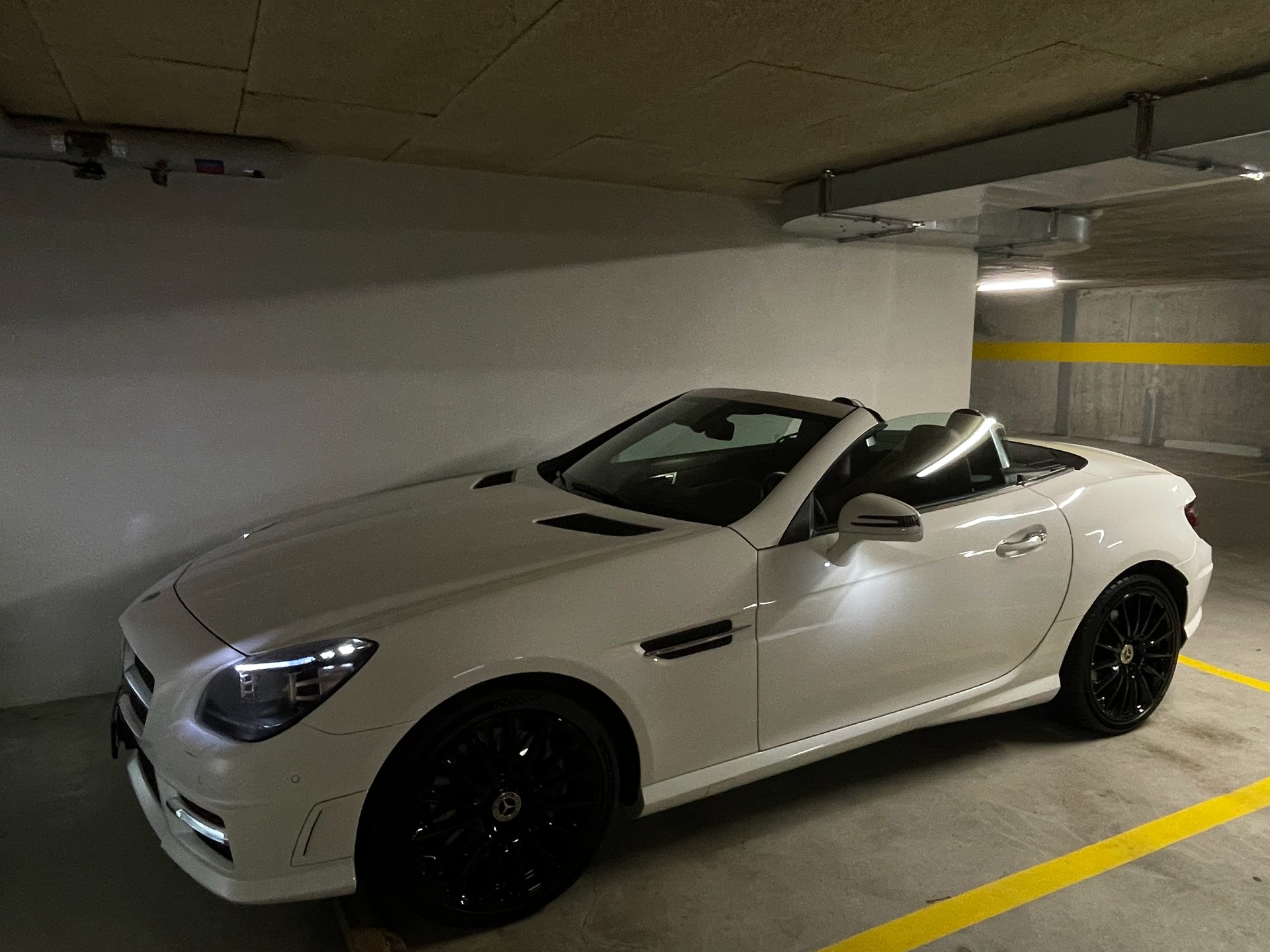 MERCEDES-BENZ SLK 200 AMG Line-image-14
