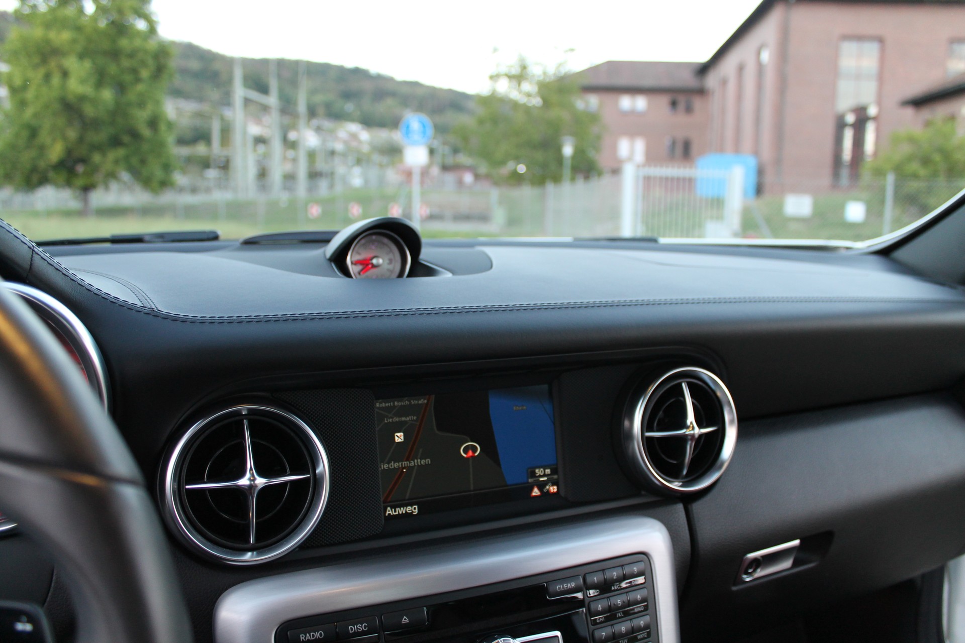 MERCEDES-BENZ SLK 200 AMG Line-image-6
