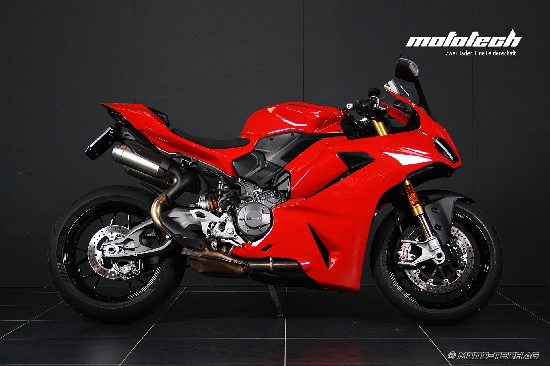 DUCATI Panigale V2 S-image-1
