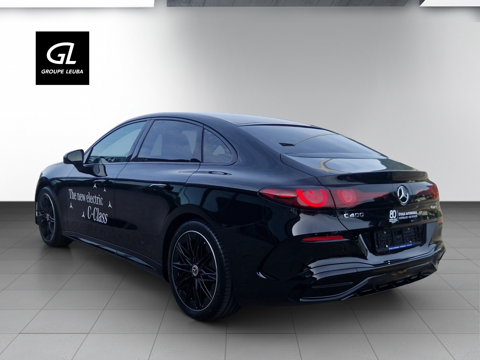 MERCEDES-BENZ C 400 94 kWh 4Matic-showroom-element-3