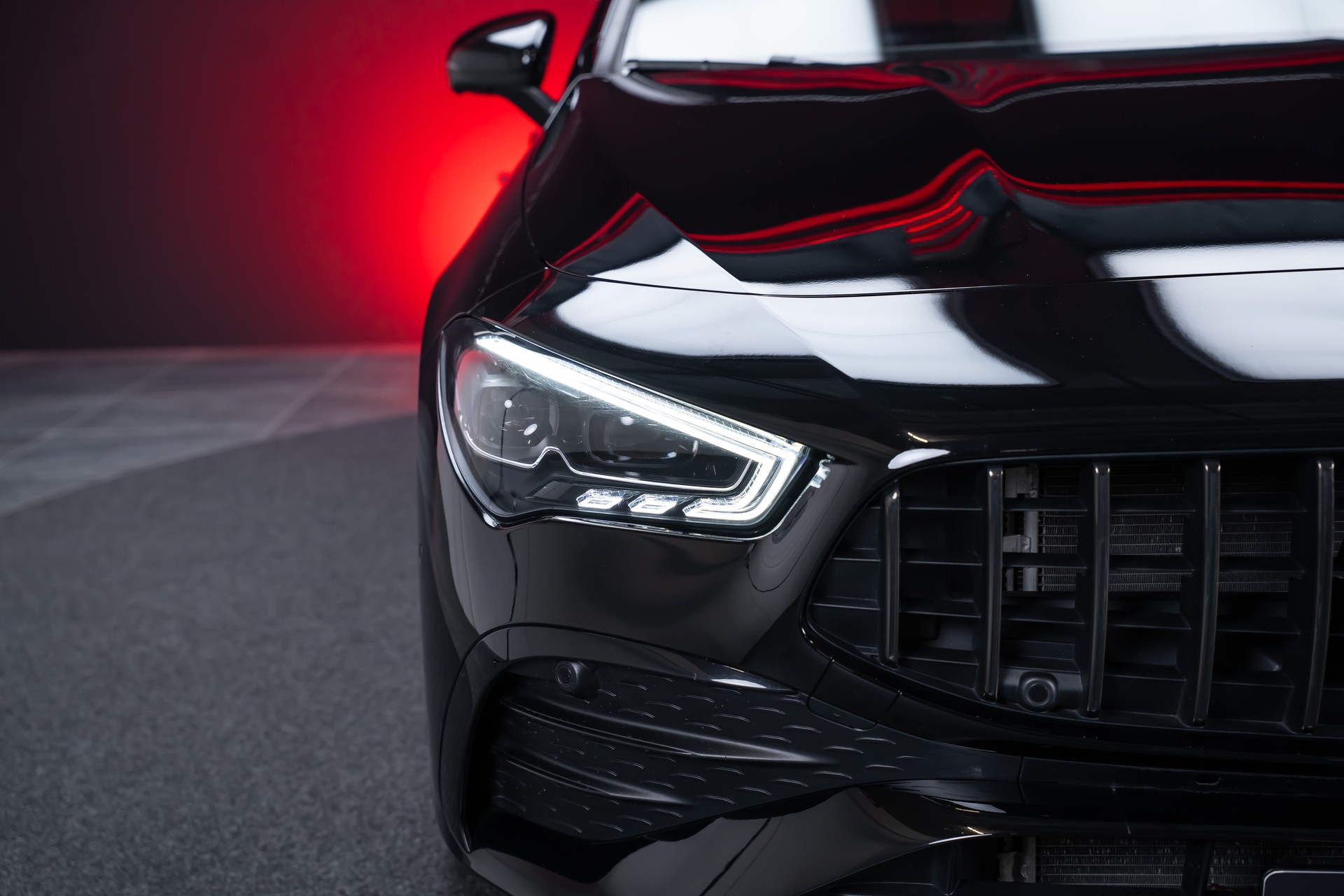 MERCEDES-BENZ CLA 35 AMG 4matic/ Facelift / Head-Up Display / Panorama-Schiebedach-showroom-element-2