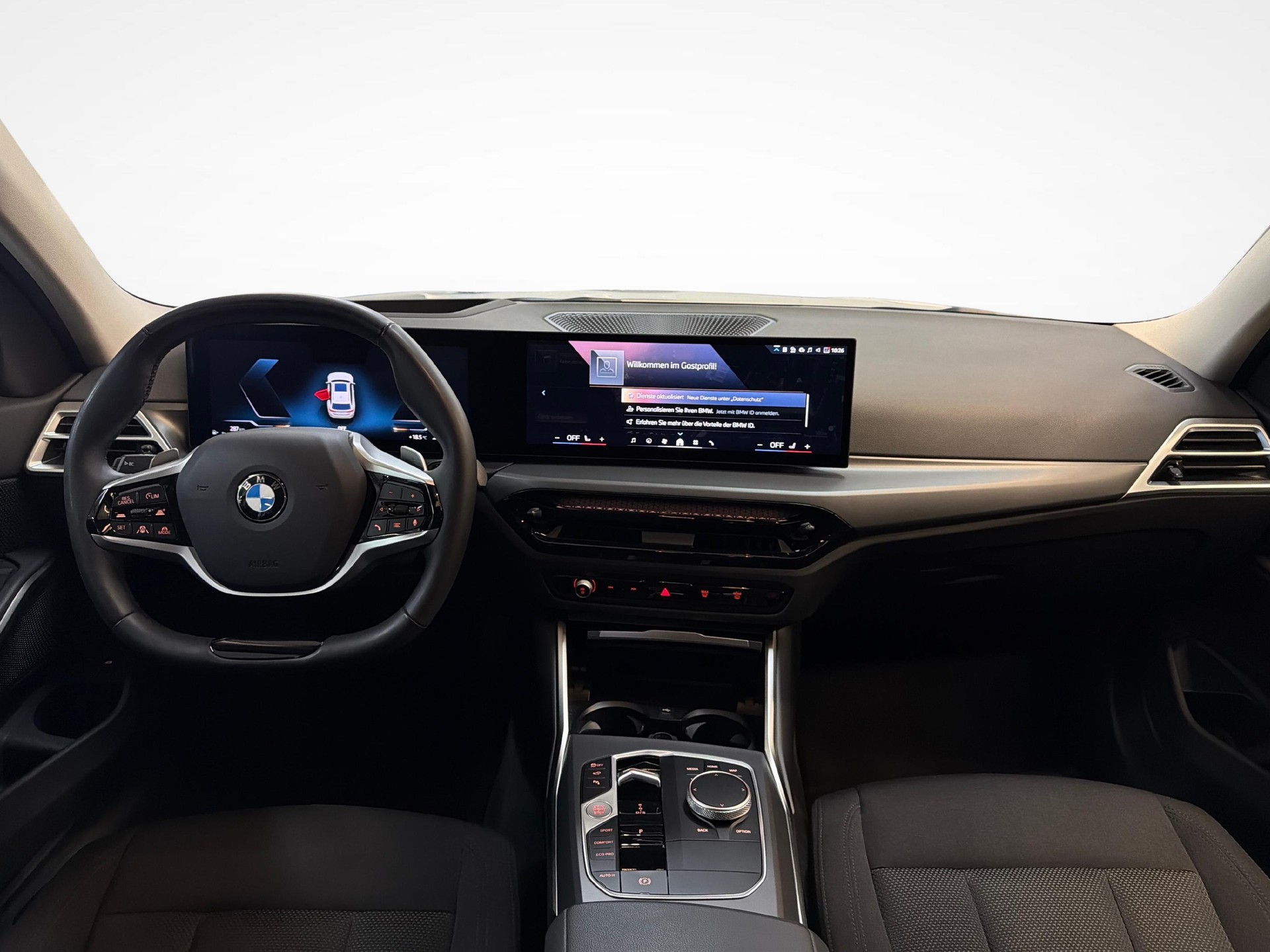 BMW 320d xDrive Touring-image-12