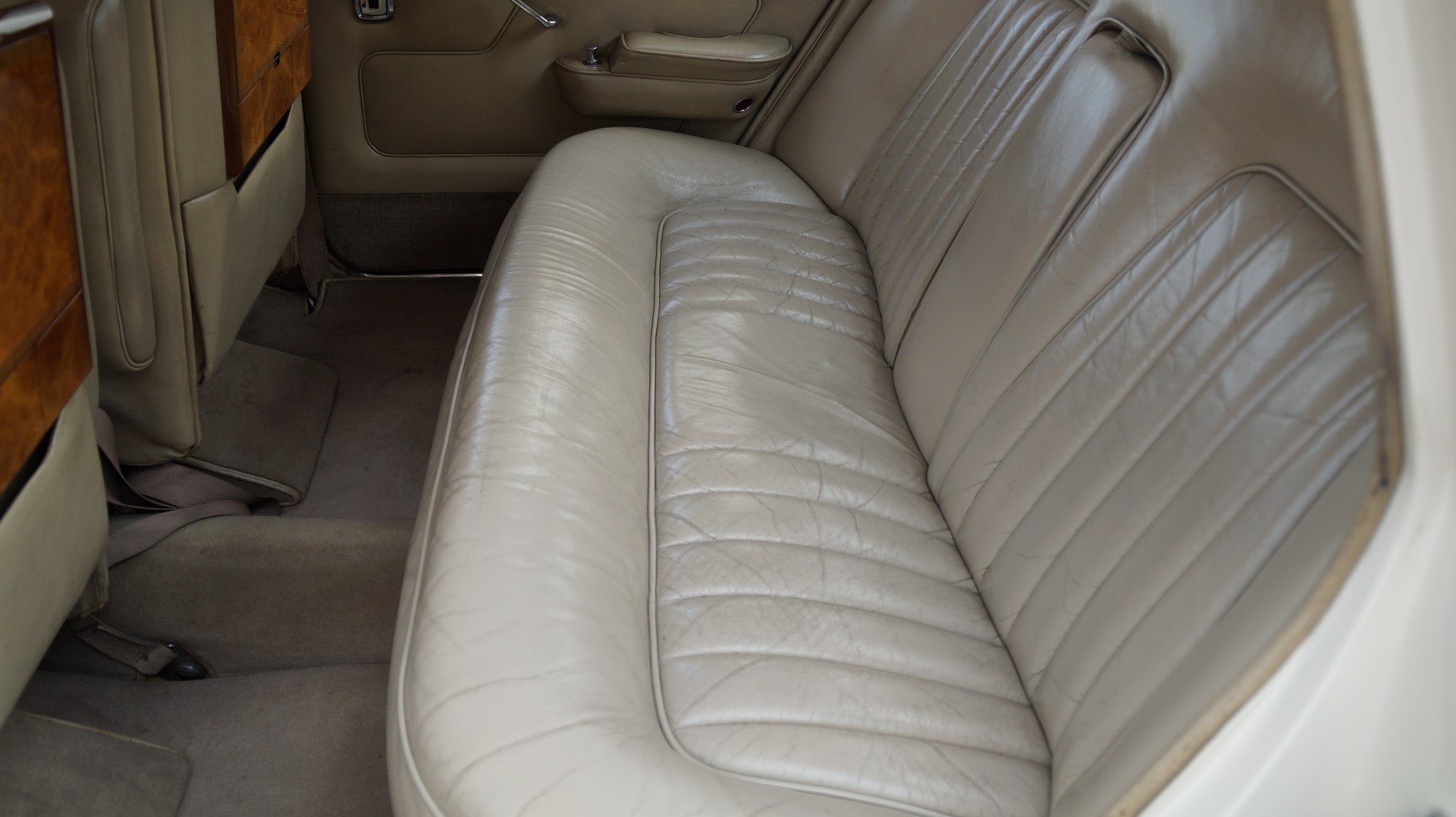 ROLLS-ROYCE Silver Shadow Serie I LWB-image-8