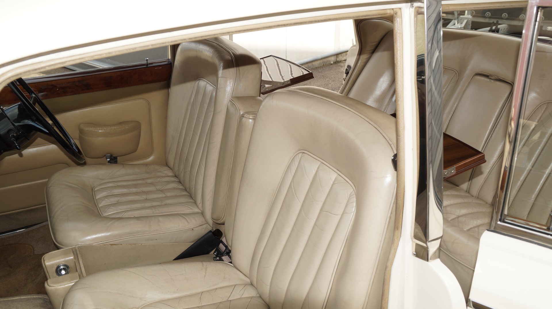 ROLLS-ROYCE Silver Shadow Serie I LWB-image-5