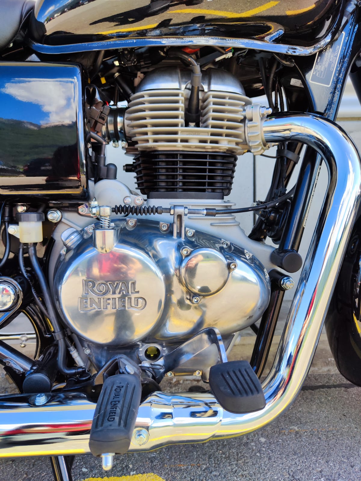ROYAL ENFIELD BULLET 350-image-3