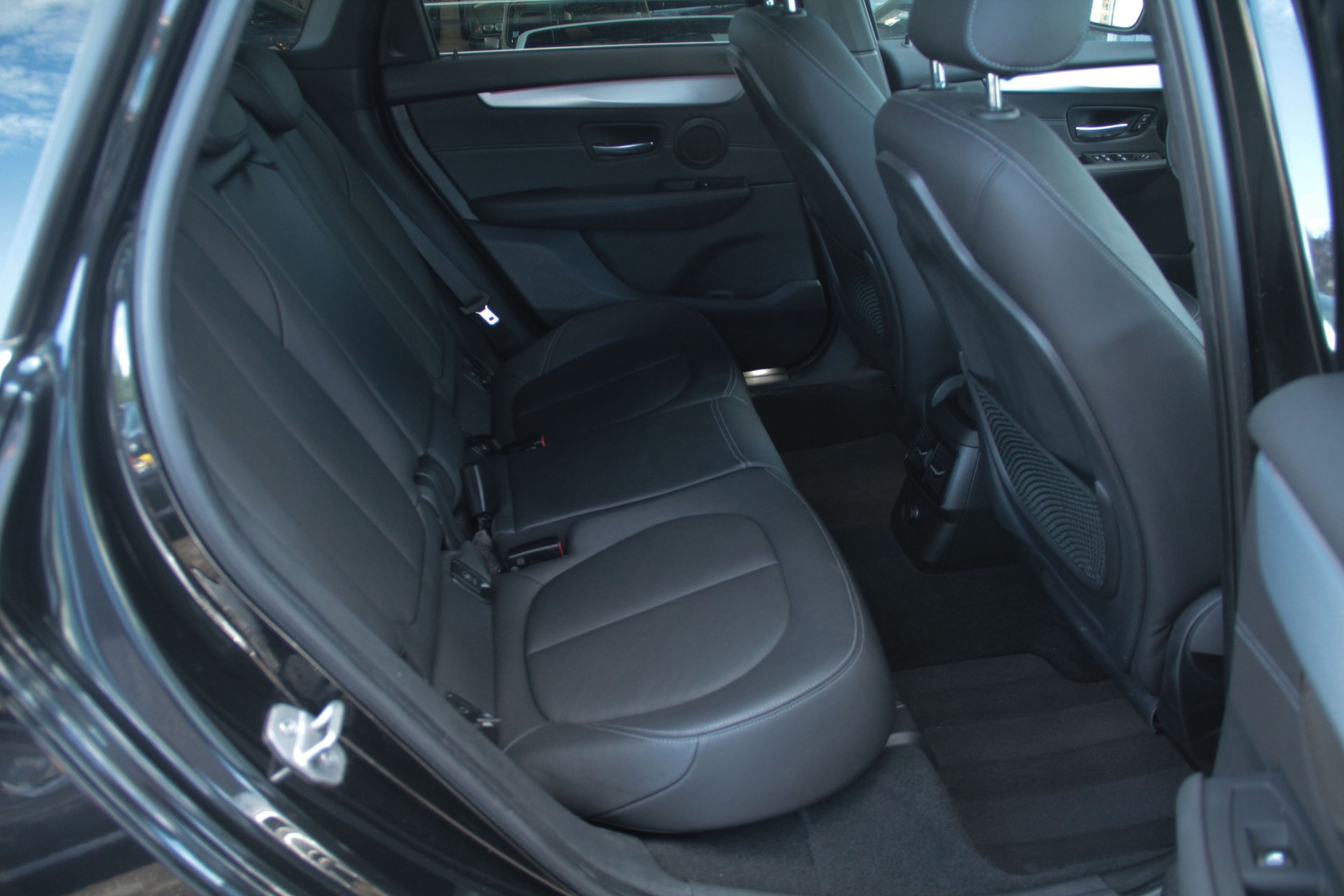 BMW 225i xDrive Active Tourer Luxury Line Steptronic 🇩🇪 ⭐⭐⭐⭐⭐-image-11