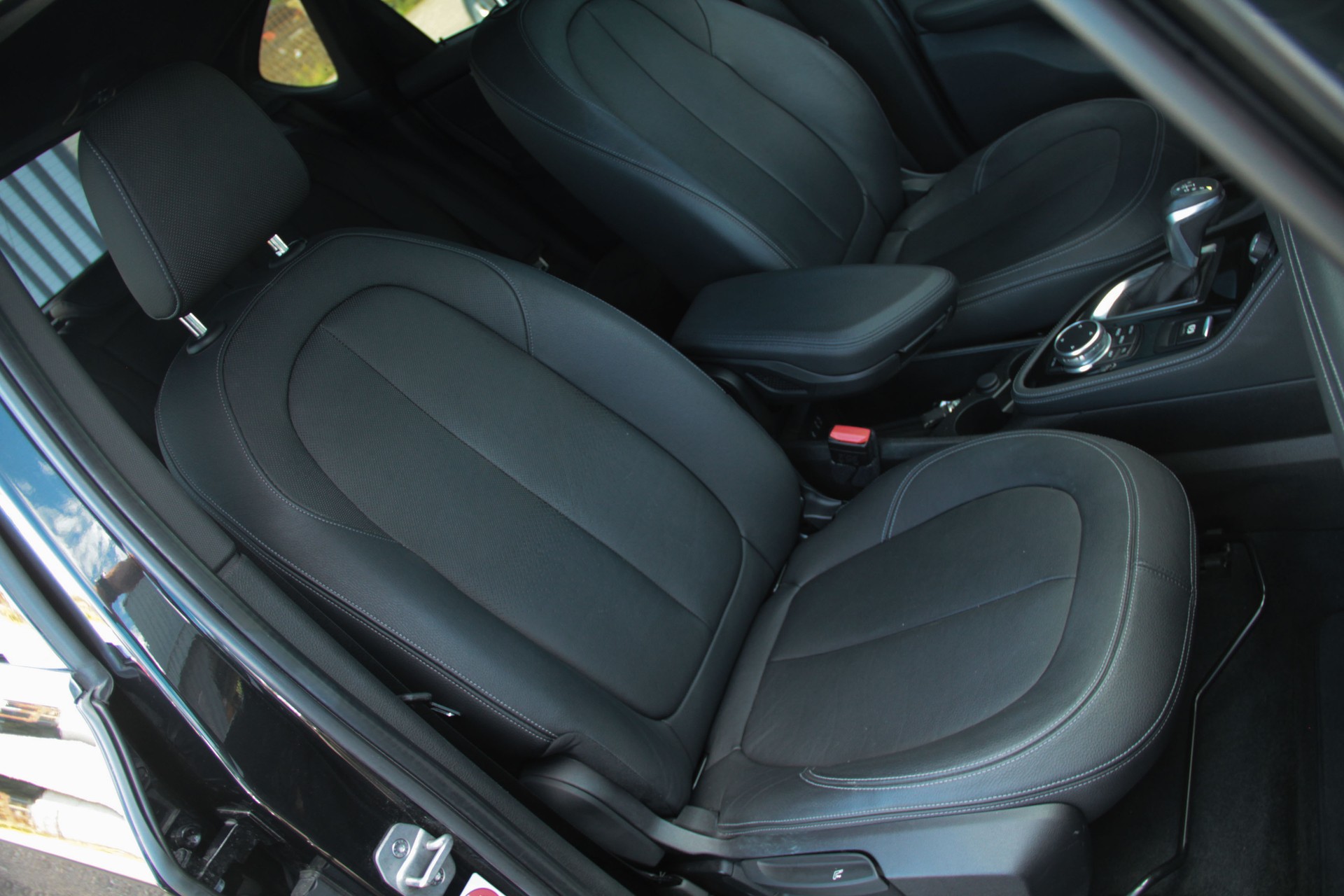BMW 225i xDrive Active Tourer Luxury Line Steptronic 🇩🇪 ⭐⭐⭐⭐⭐-image-10