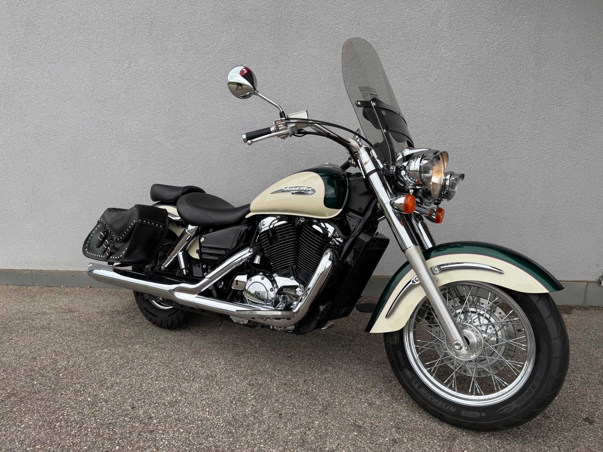 HONDA VT 1100 C3 Shadow Aero-image-0