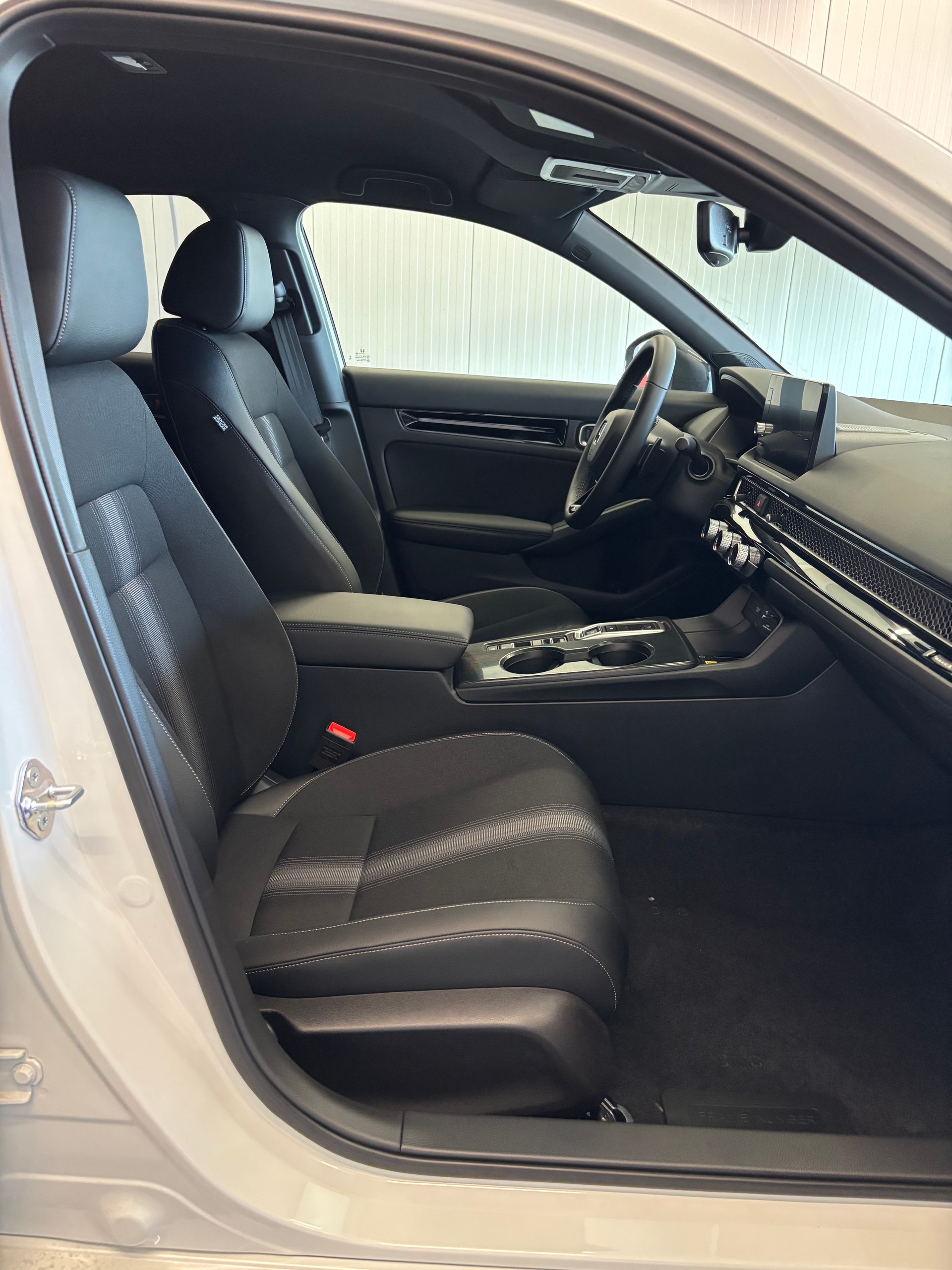 HONDA Civic 2.0 i-MMD HEV Sport-image-12