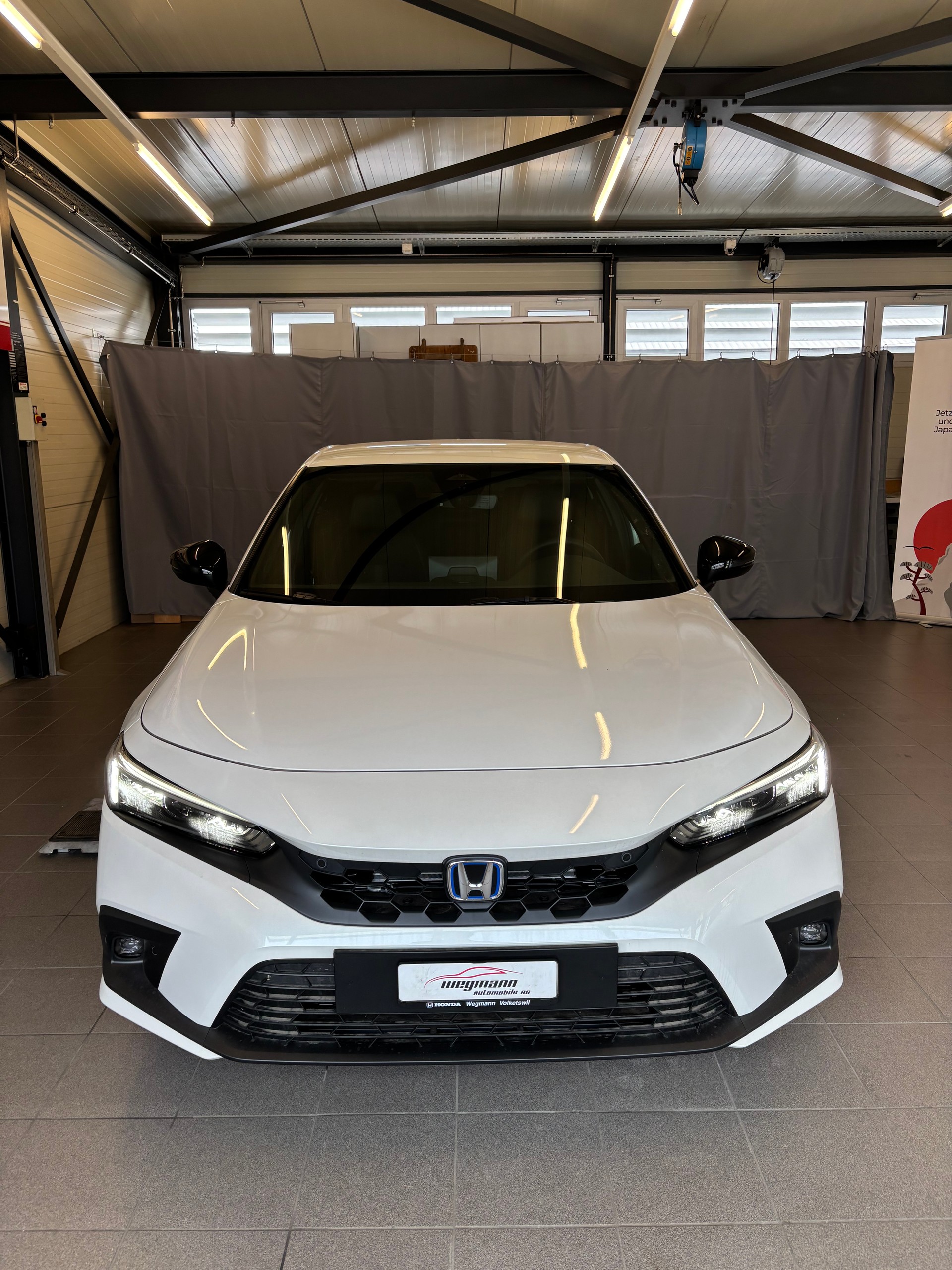 HONDA Civic 2.0 i-MMD HEV Sport-showroom-element-1