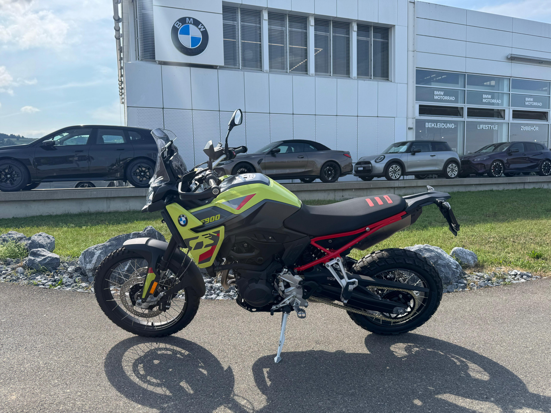 BMW F 900 GS Passion-image-1