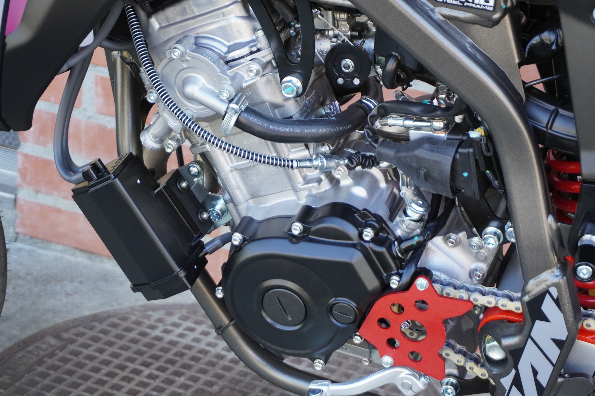 FANTIC XMF 125 2025 performance-image-8