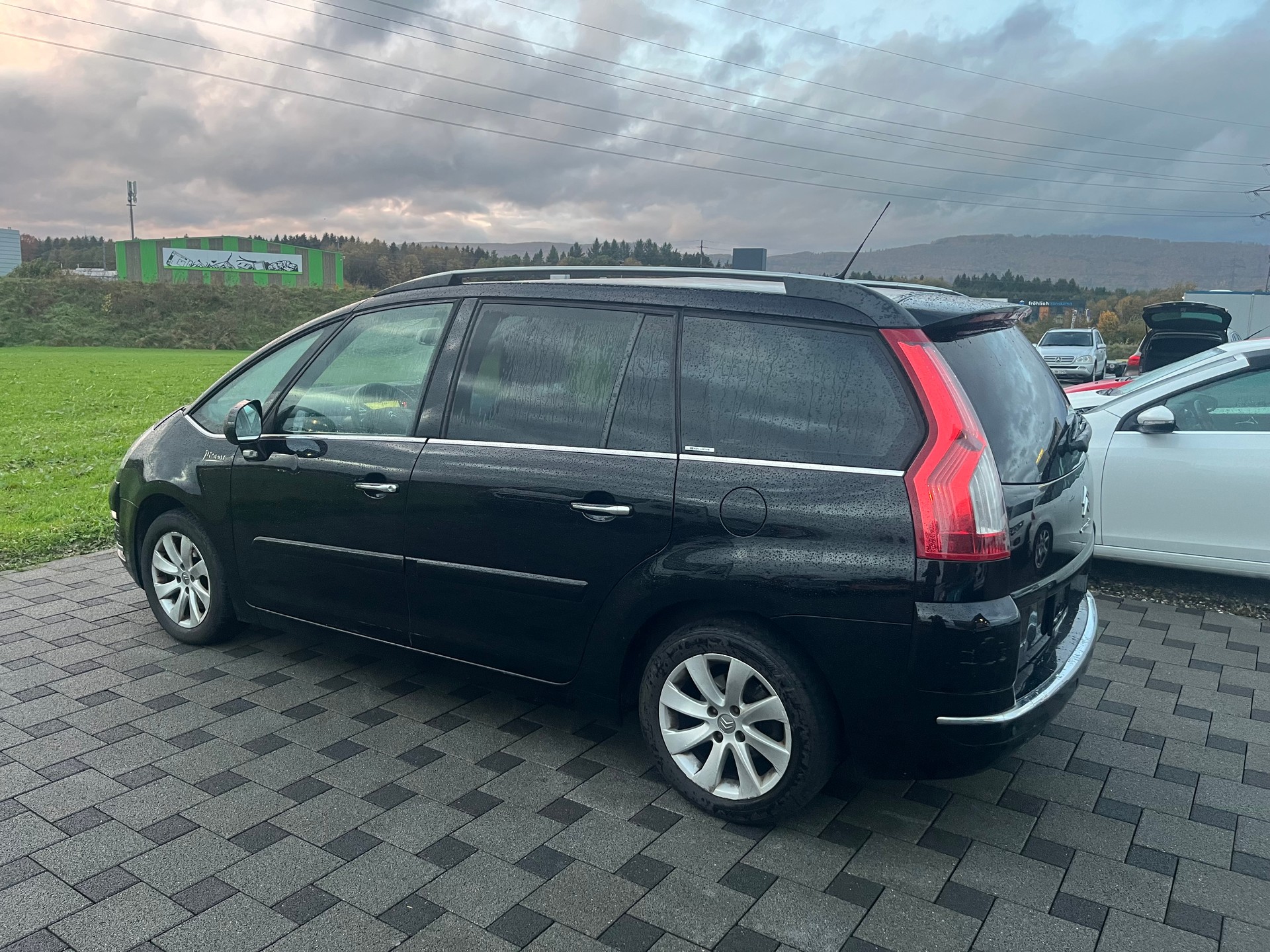 CITROEN Grand C4 Picasso 2.0 HDI Exclusive-image-4