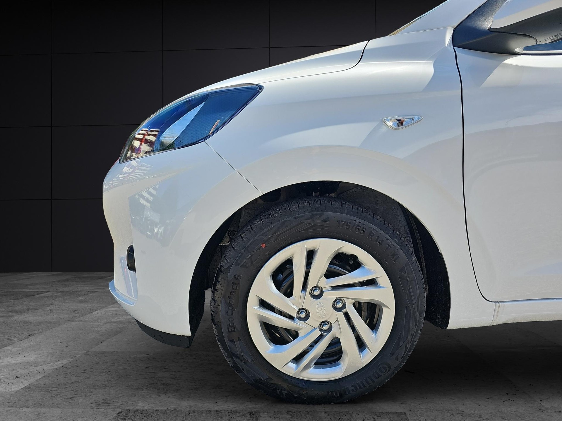 HYUNDAI i10 1.0 Origo-image-8
