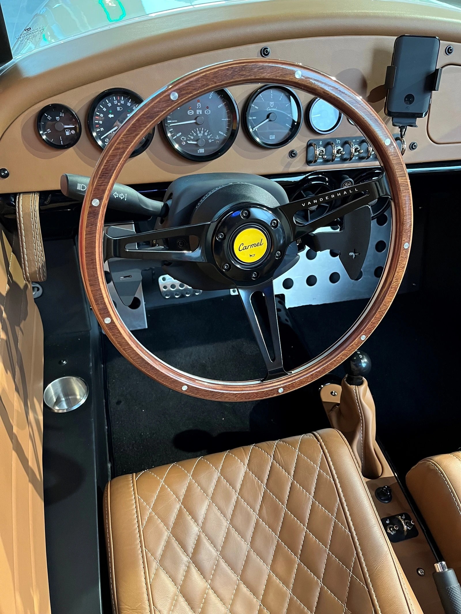 VANDERHALL Carmel GT-image-13