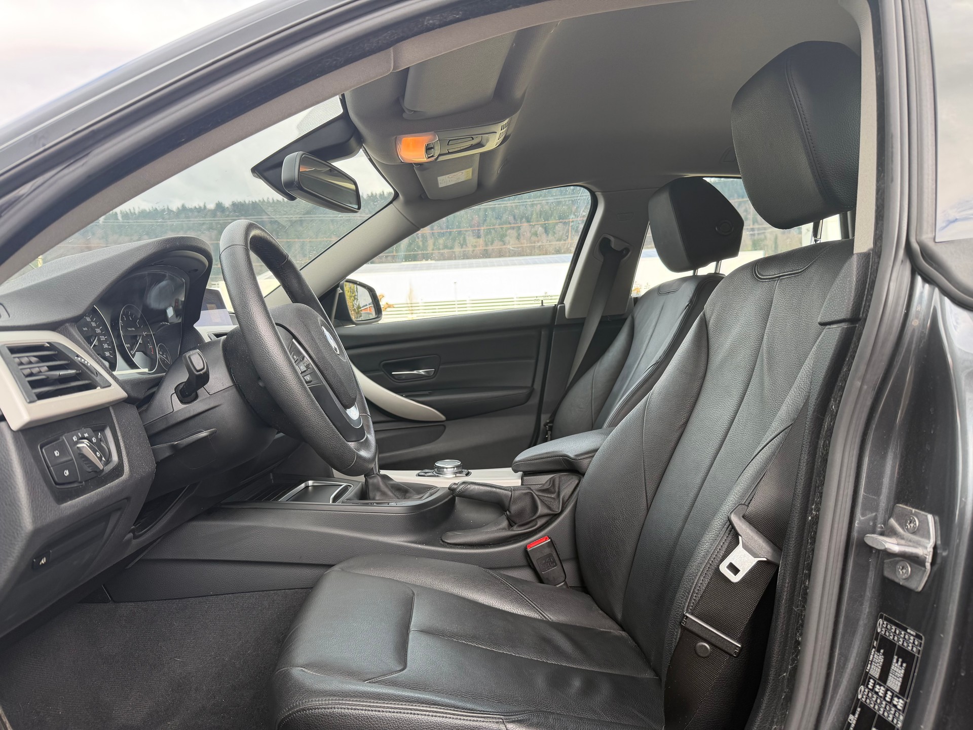 BMW 420i Gran Coupé xDrive-image-4