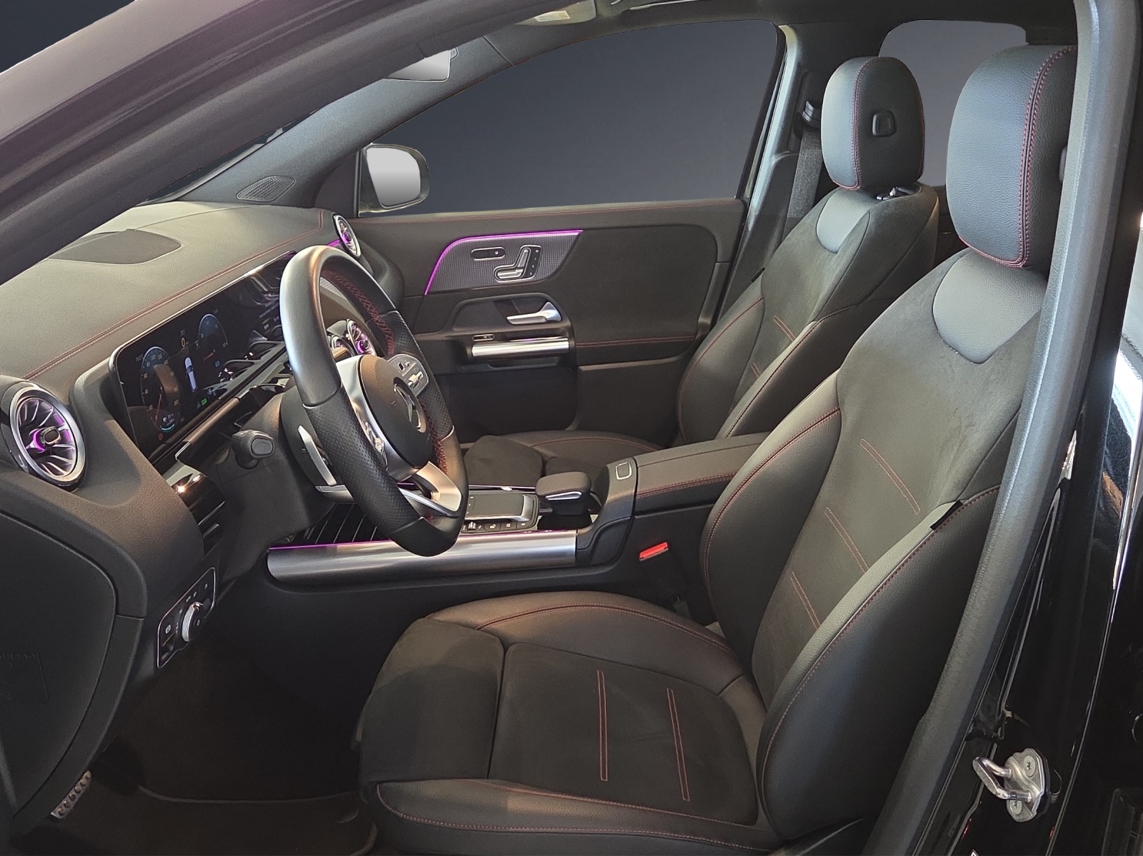 MERCEDES-BENZ EQA 350 AMG Line 4Matic-image-6