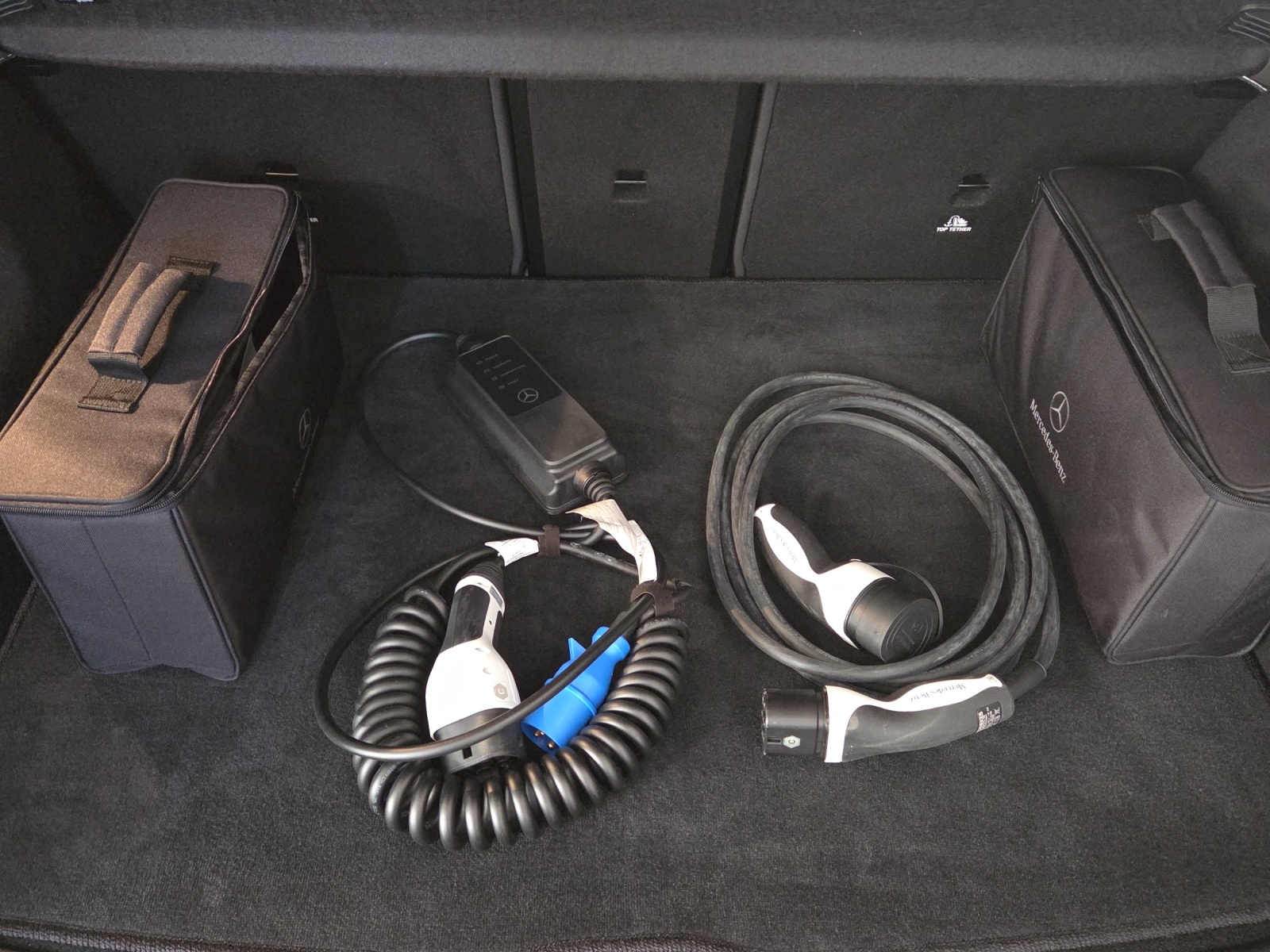 MERCEDES-BENZ EQA 350 AMG Line 4Matic-image-20
