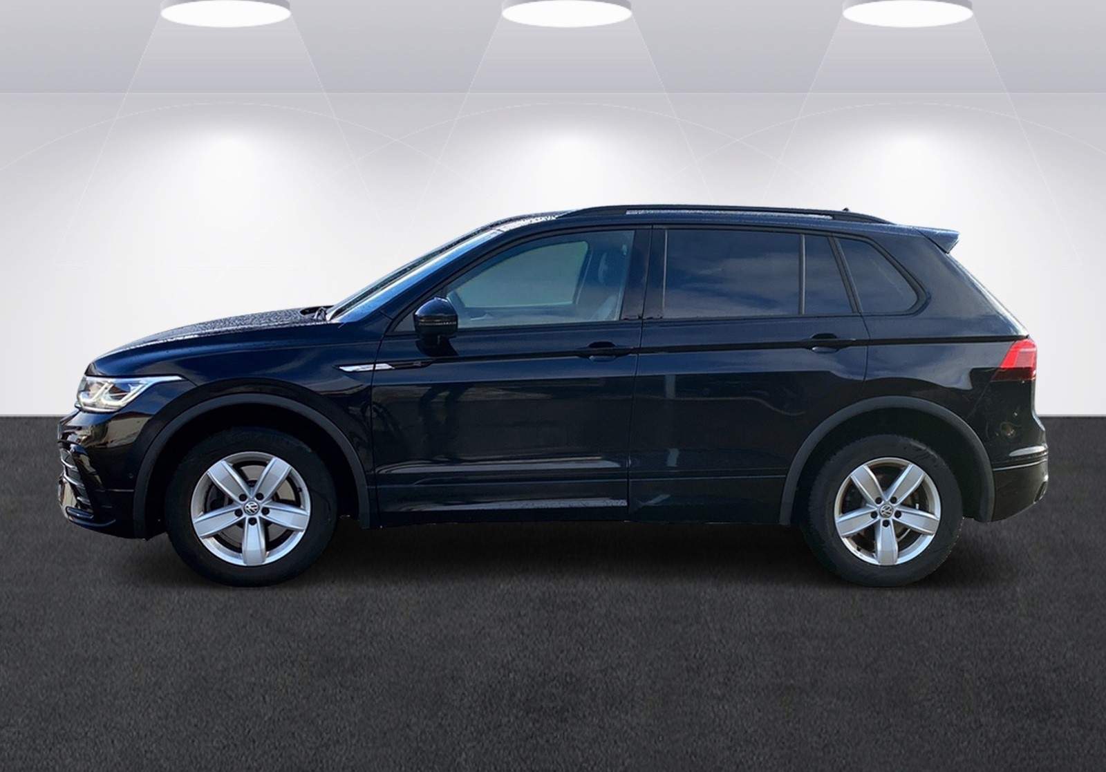 VW Tiguan 2.0 TDI SCR R-Line 4Motion DSG-image-3